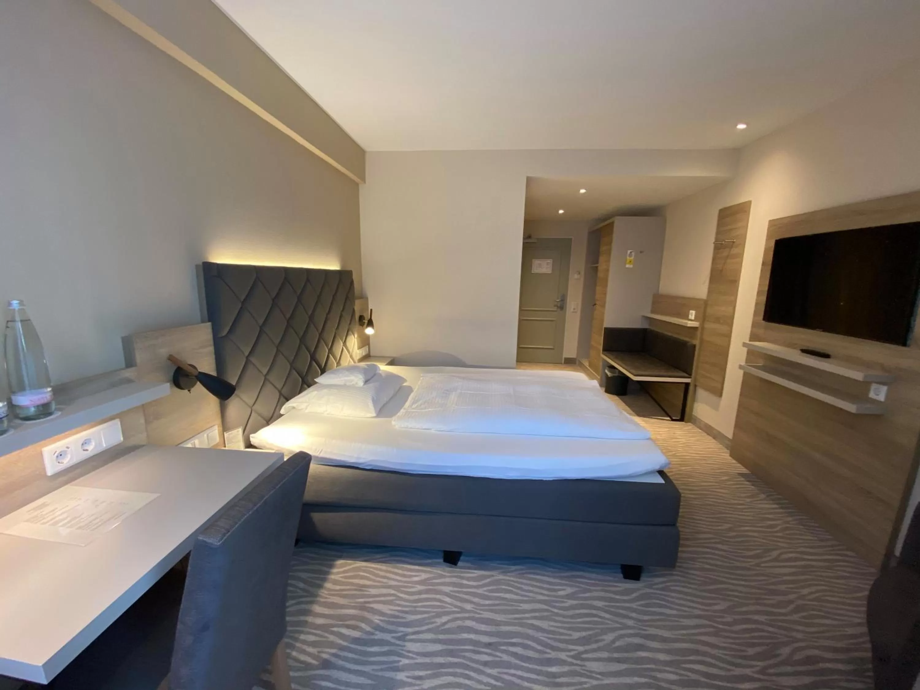 Photo of the whole room, Bed in Villa Huxori