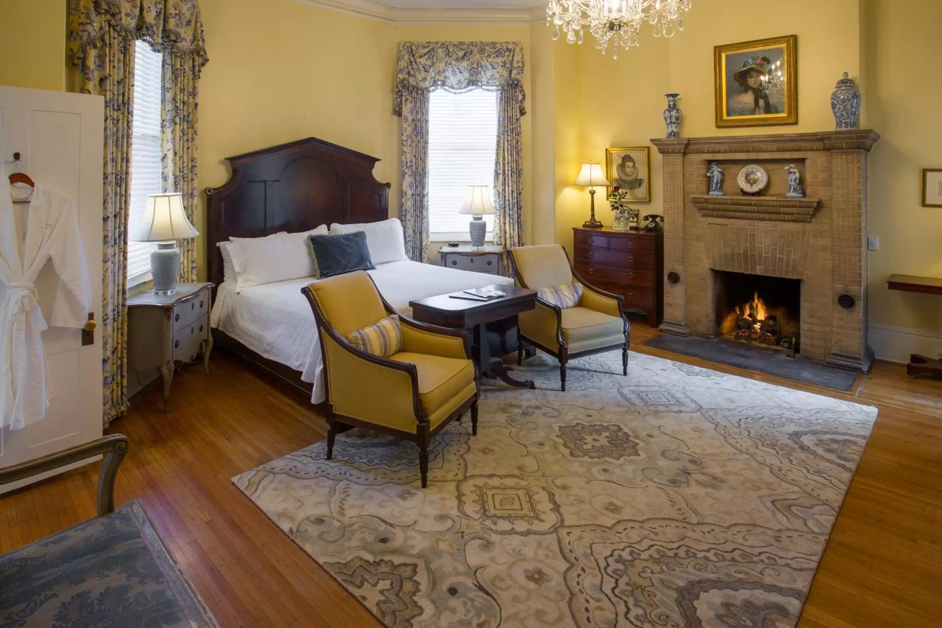 Bedroom, Bed in The Gastonian, Historic Inns of Savannah Collection