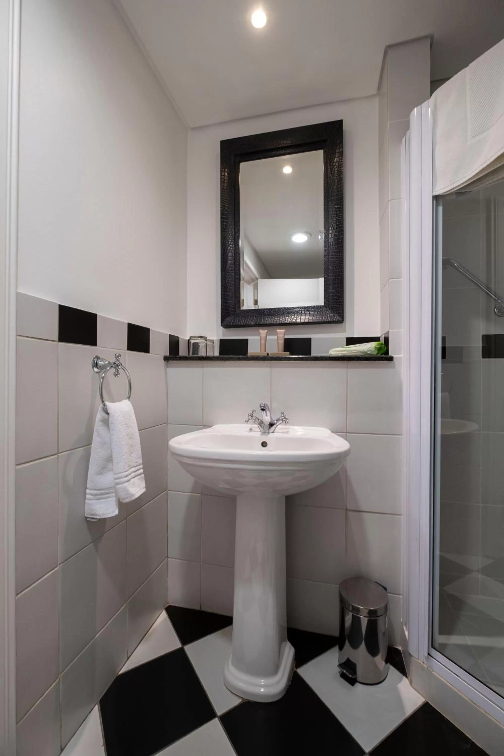 Bathroom in Protea Hotel by Marriott Kimberley