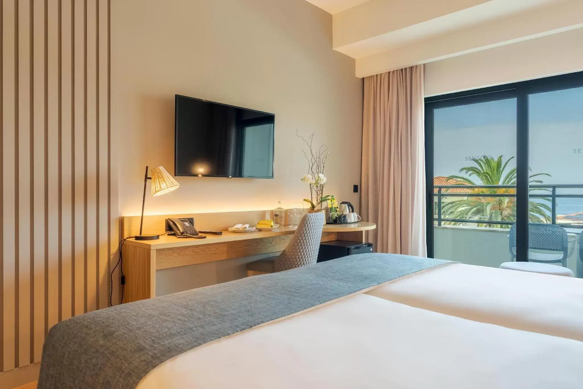 Photo of the whole room, Bed in Sentido Galosol