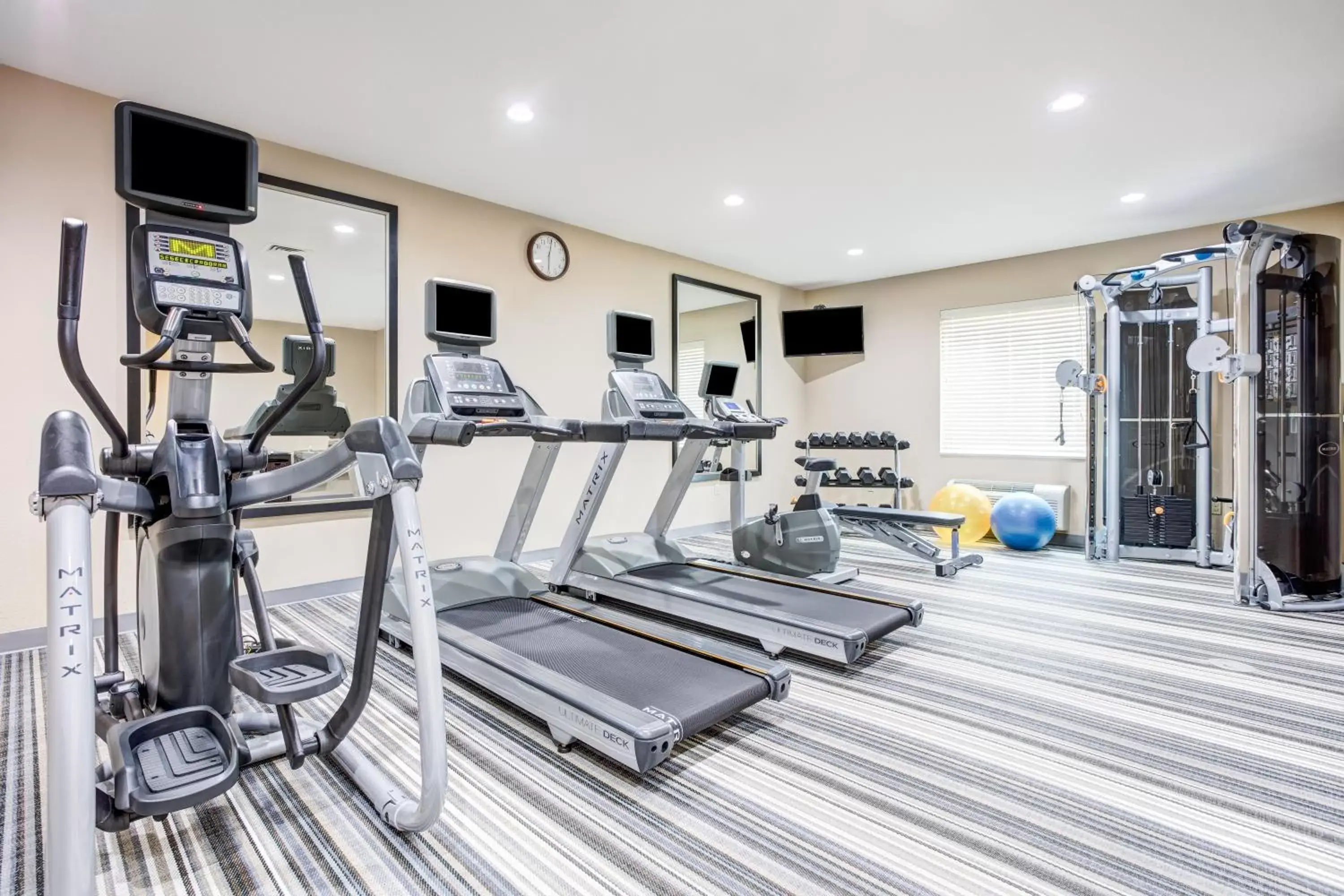 Fitness centre/facilities, Fitness Center/Facilities in Candlewood Suites Cut Off - Galliano, an IHG Hotel