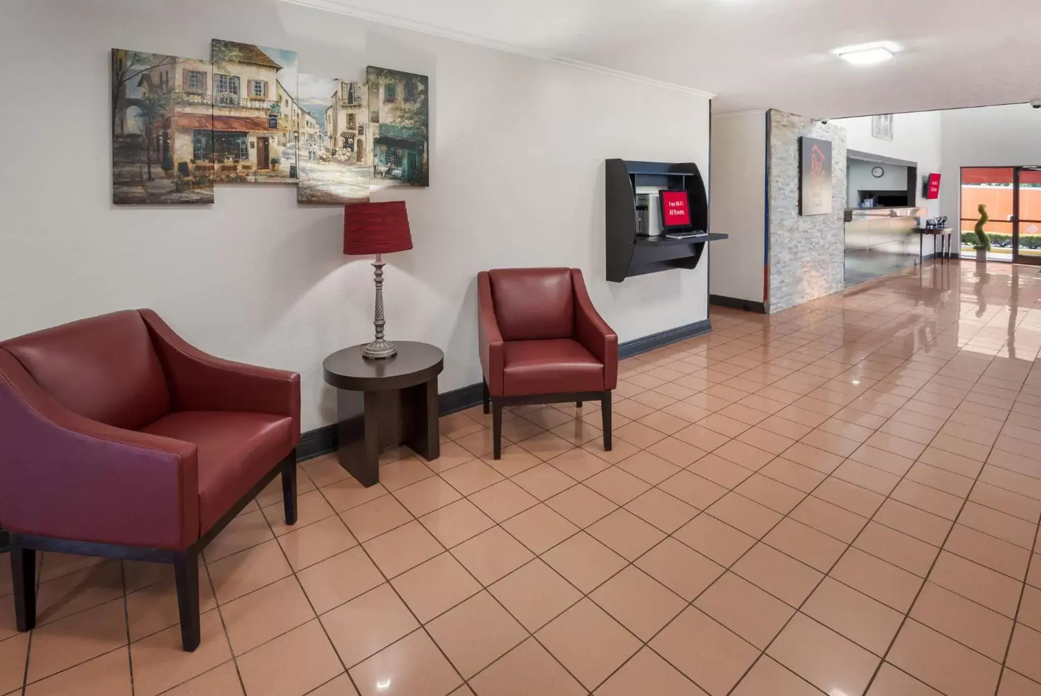 Business facilities, Lobby/Reception in Red Roof Inn & Suites Lexington - Hamburg