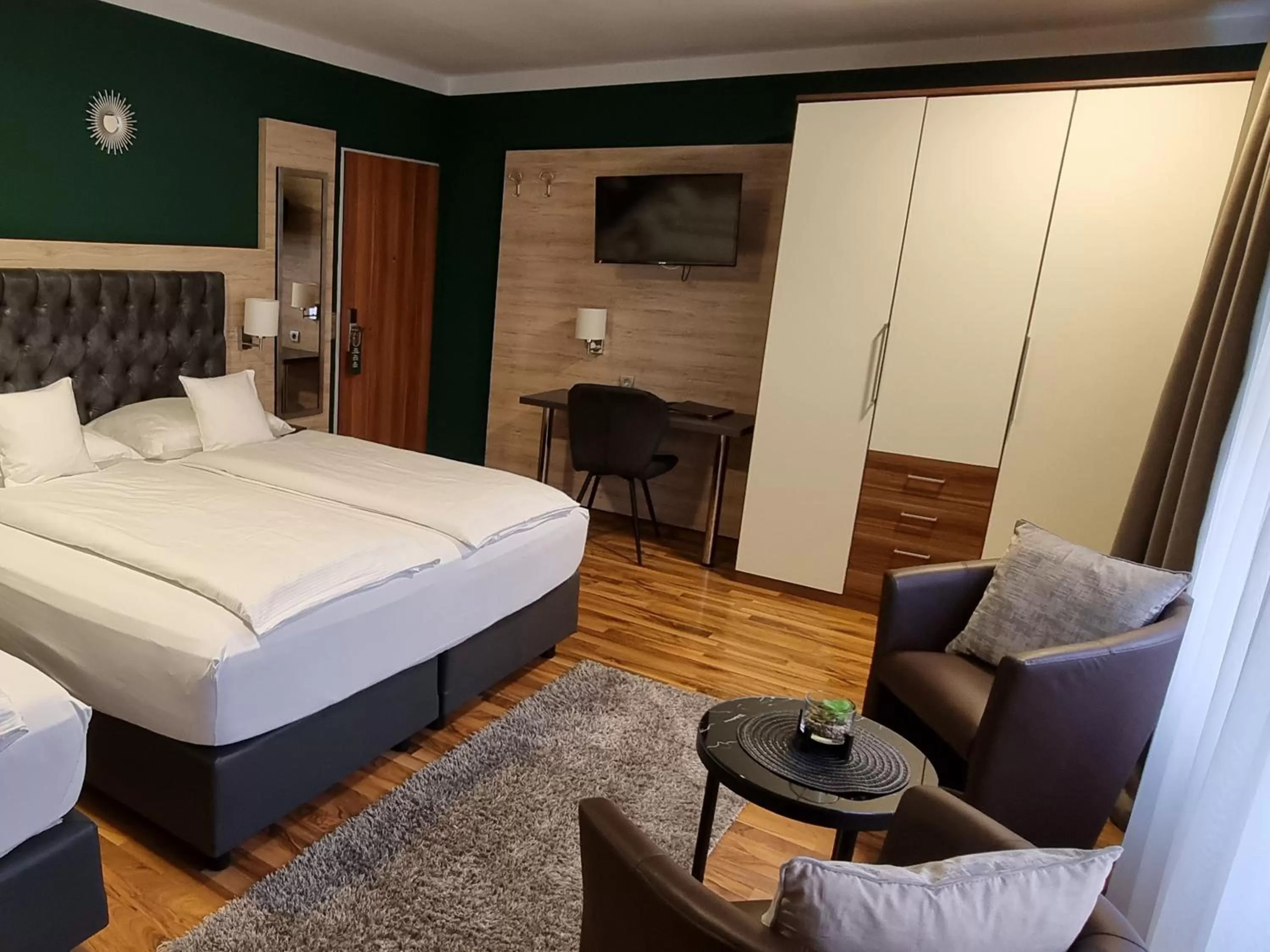 View (from property/room), Bed in ZUM ZIEL Hotel Grenzach-Wyhlen bei Basel