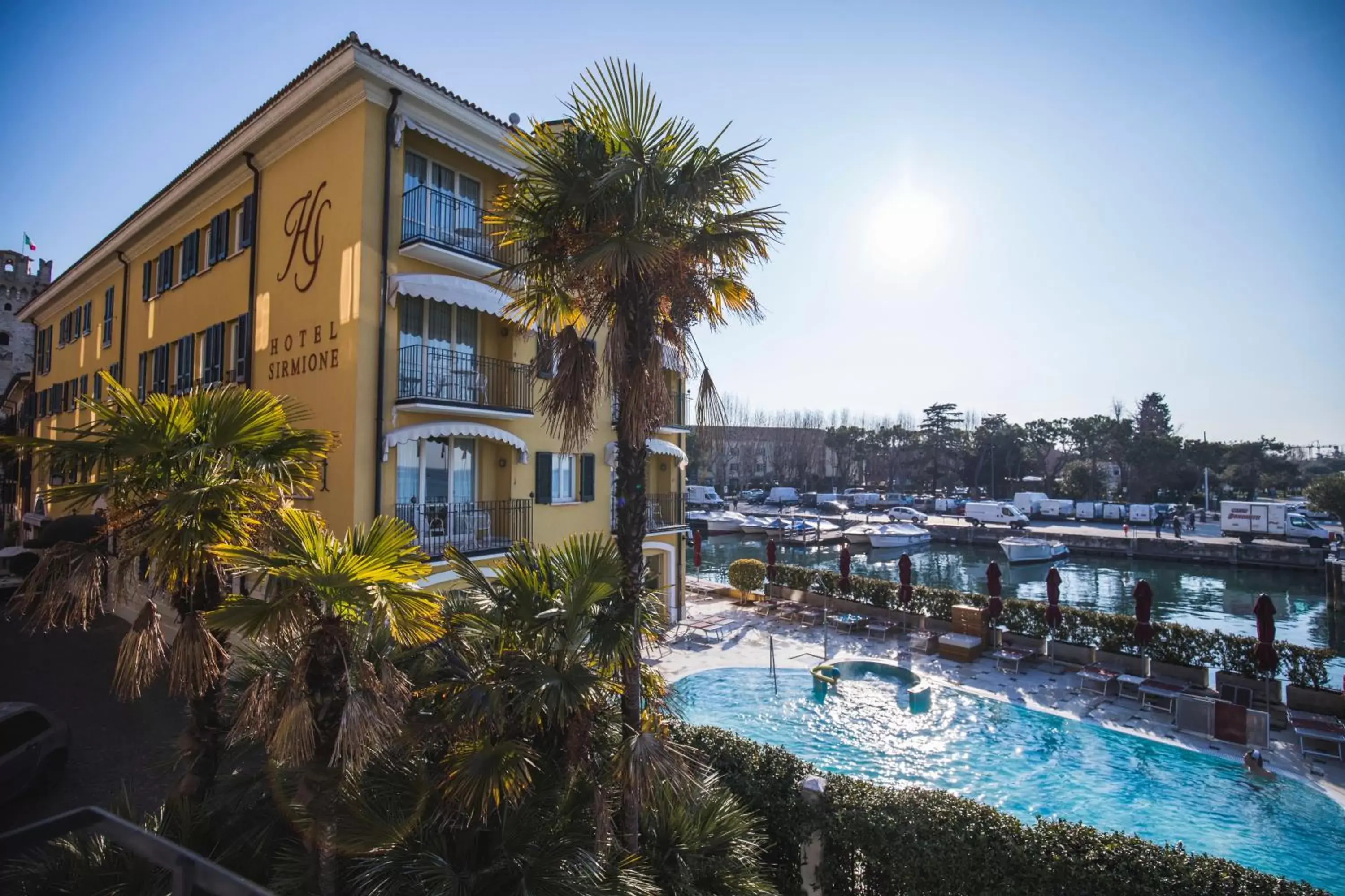 Property building in Hotel Sirmione