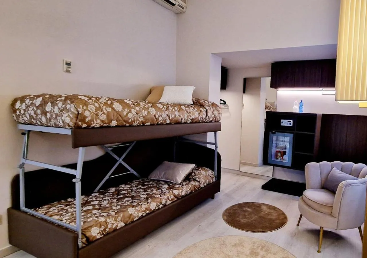 Bed in Hotel Continentale