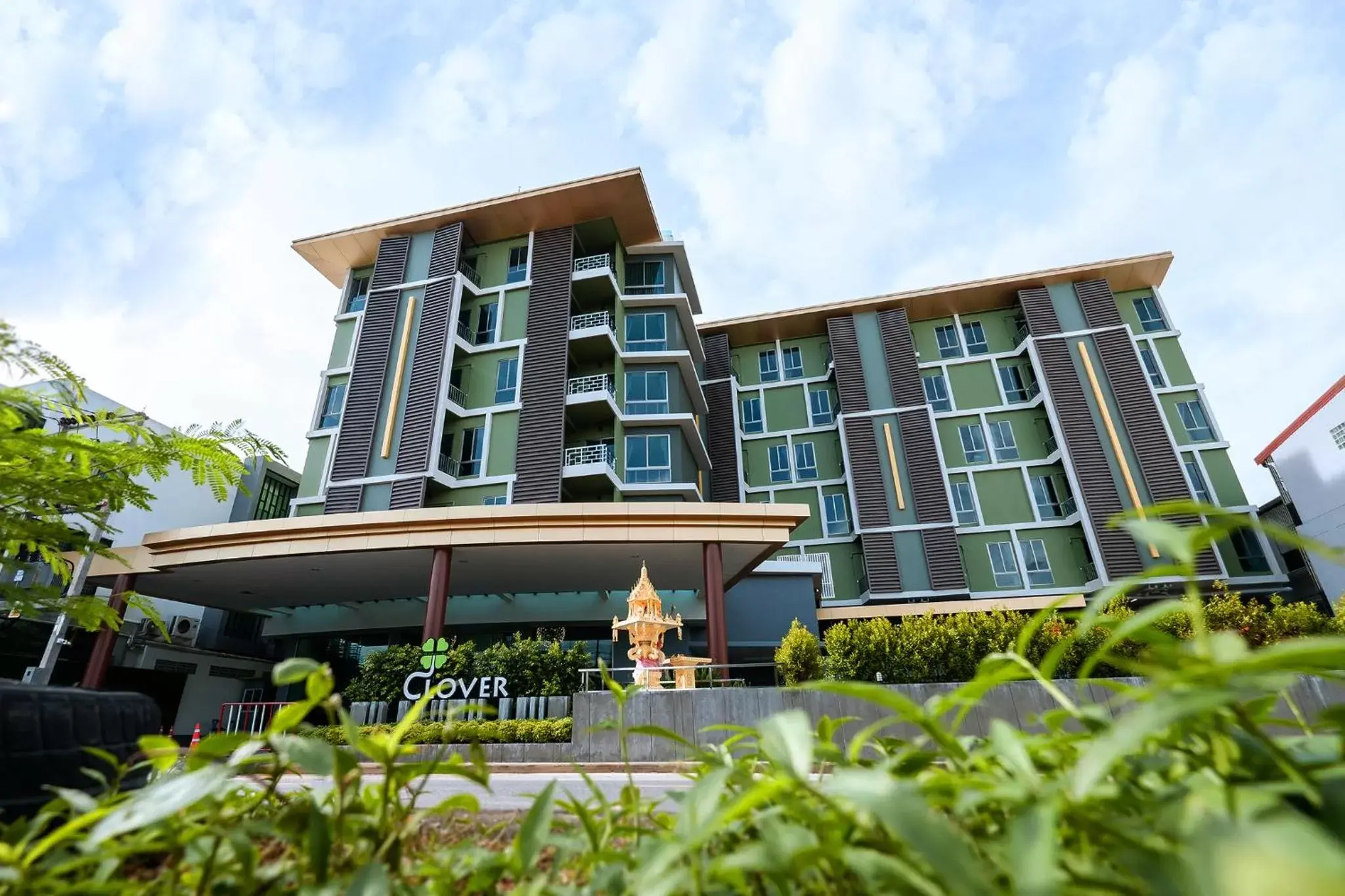 Property Building in Clover Hotel Hatyai