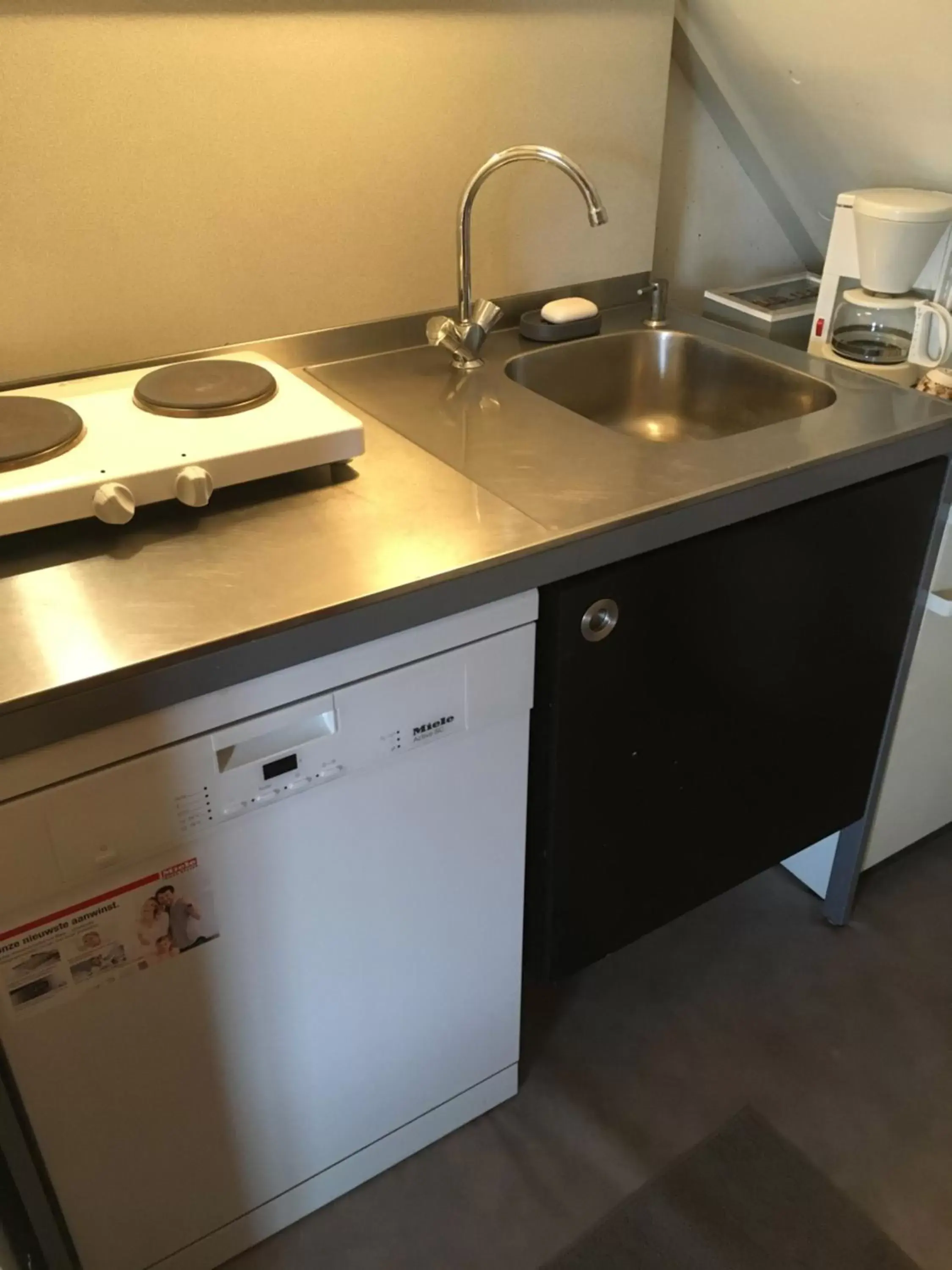 Kitchen or kitchenette, Kitchen/Kitchenette in Wim's Place Schiphol Amsterdam Airport