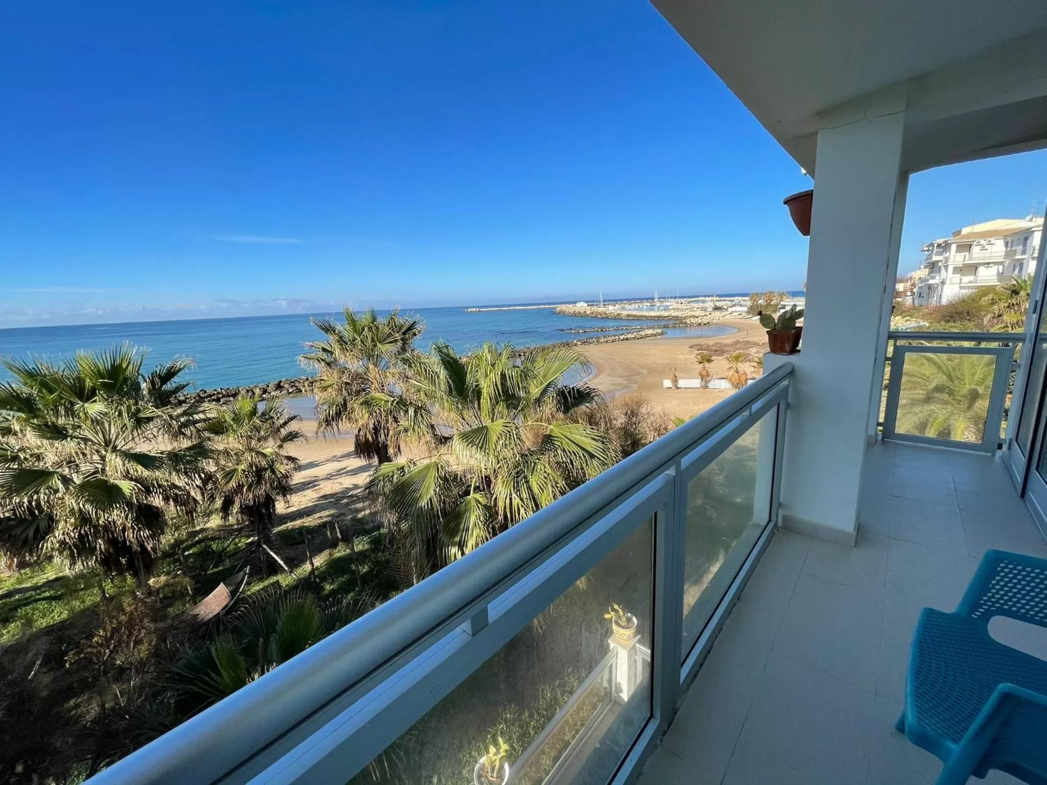Balcony/Terrace in Hotel Sul Mare Al Gabbiano