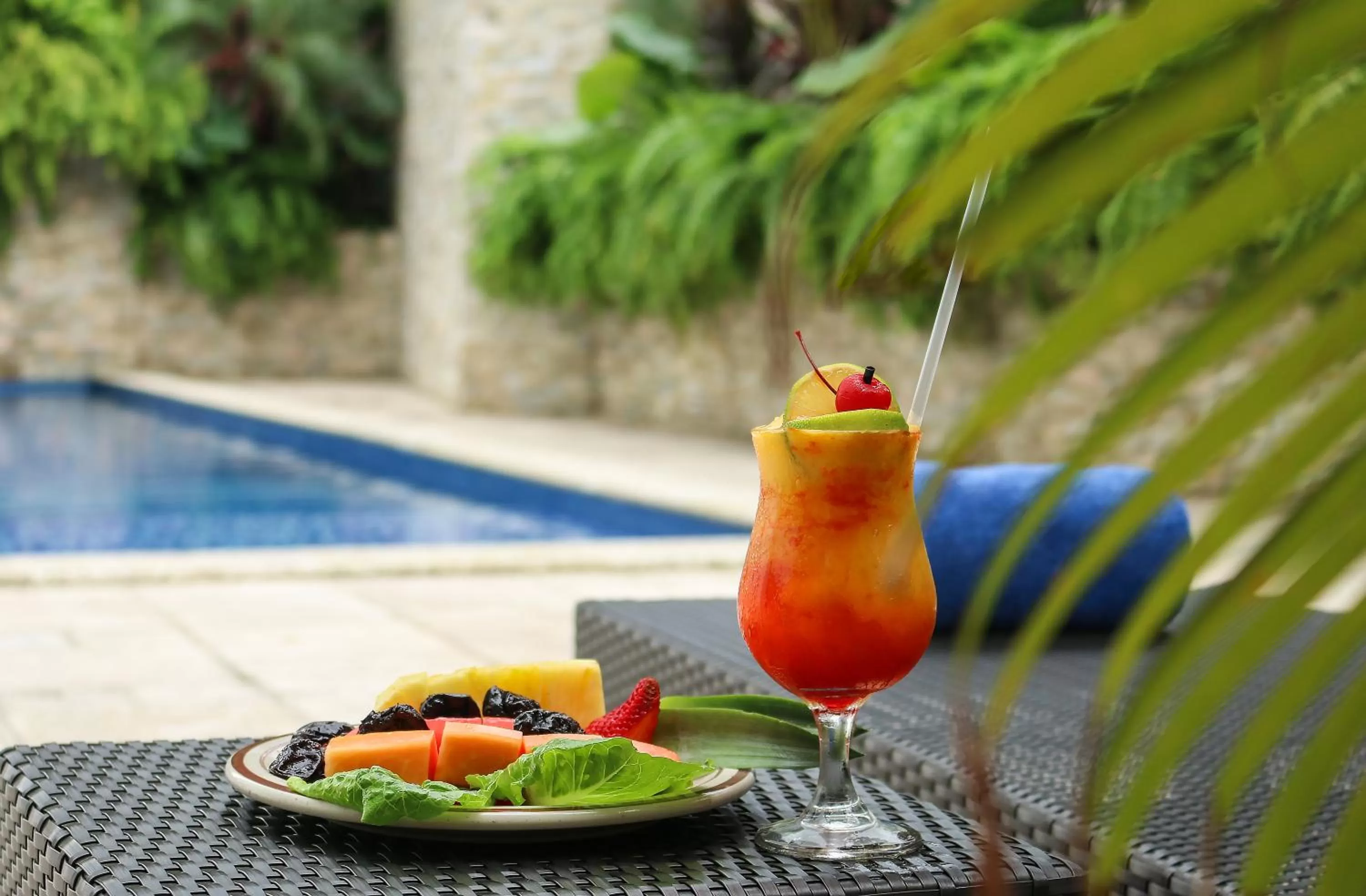 Swimming pool in The Executive Hotel