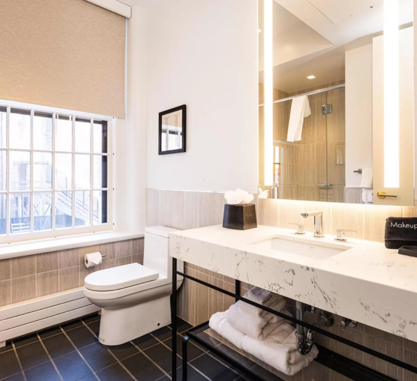 Bathroom in The Richardson Hotel