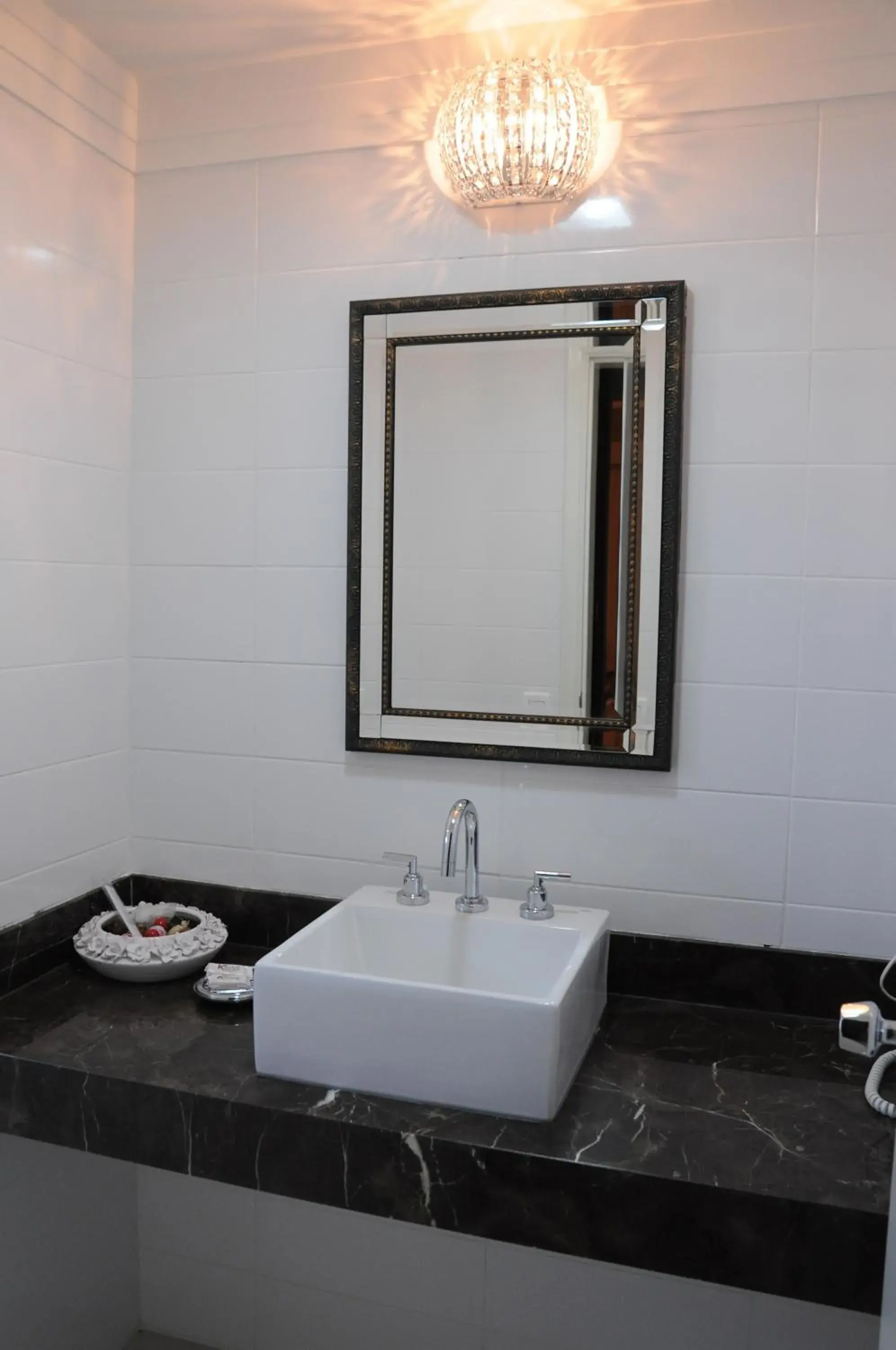 Bathroom in Hotel Kehdi Plaza