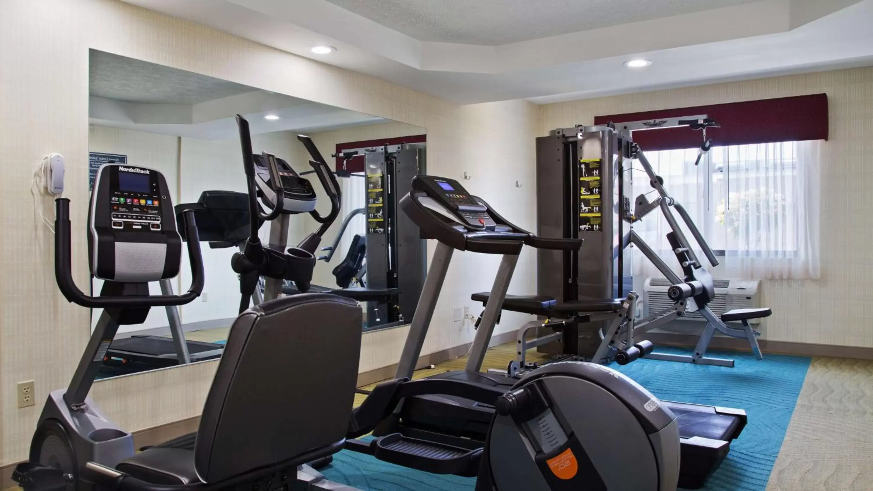Activities, Fitness Center/Facilities in Best Western Inn at the Rochester Airport