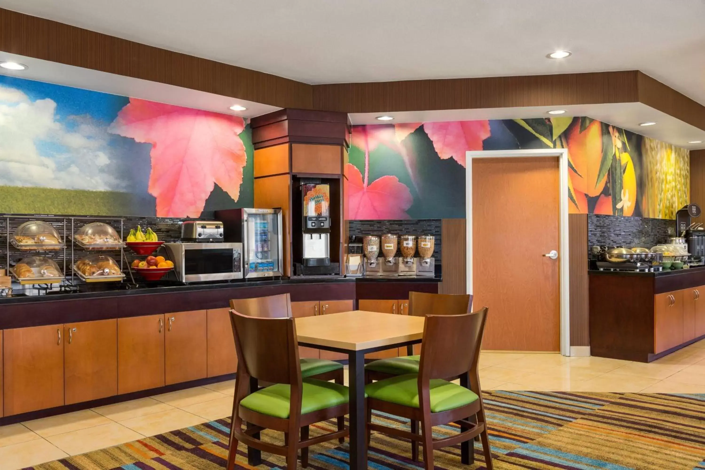 Breakfast, Restaurant/Places to Eat in Fairfield Inn & Suites Amarillo West/Medical Center