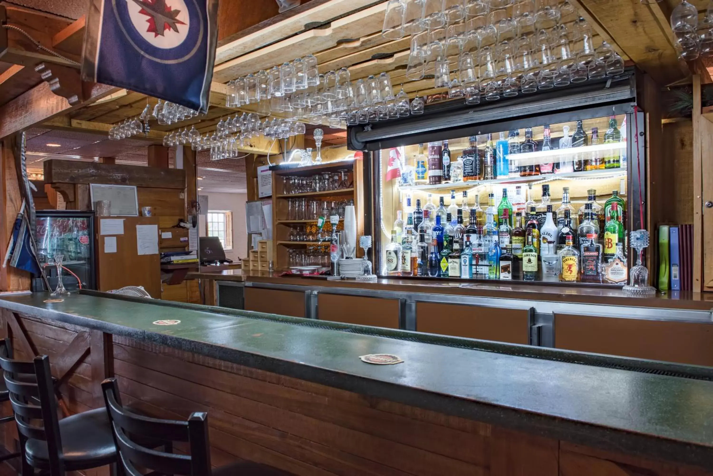 Lounge or bar, Lounge/Bar in Howard Johnson by Wyndham Portage La Prairie