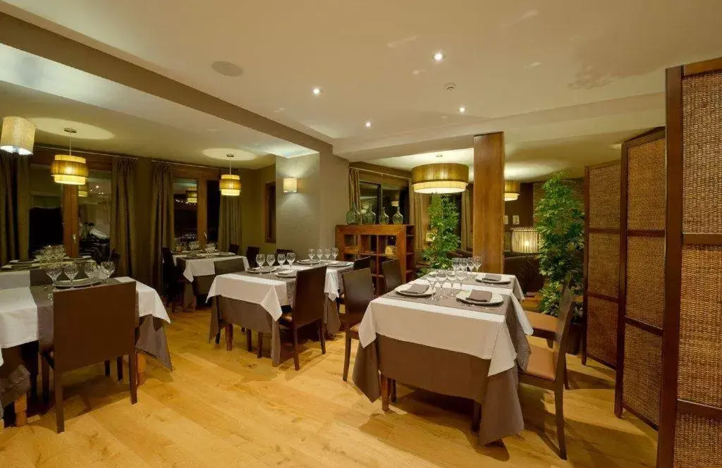 Dining area, Restaurant/Places to Eat in Hotel Cotori