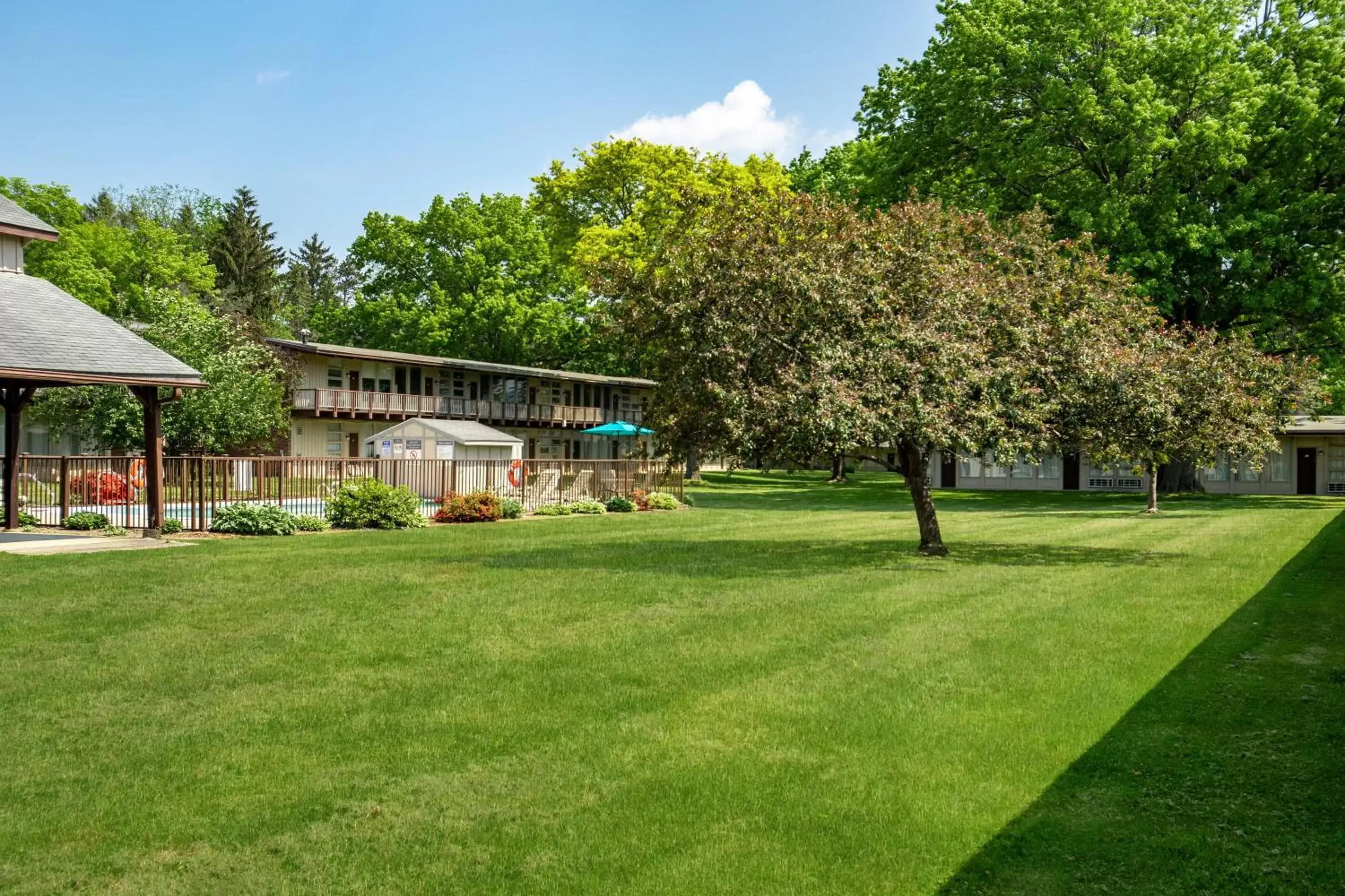 Pool view in Americas Best Value Inn-Painted Post Pool view in Americas Best Value Inn-Painted Post