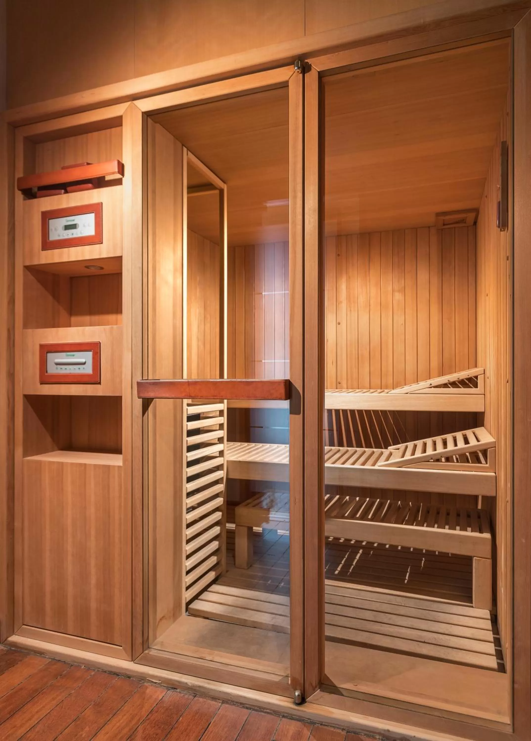 Sauna in GDM Megaron, Historical Monument Hotel