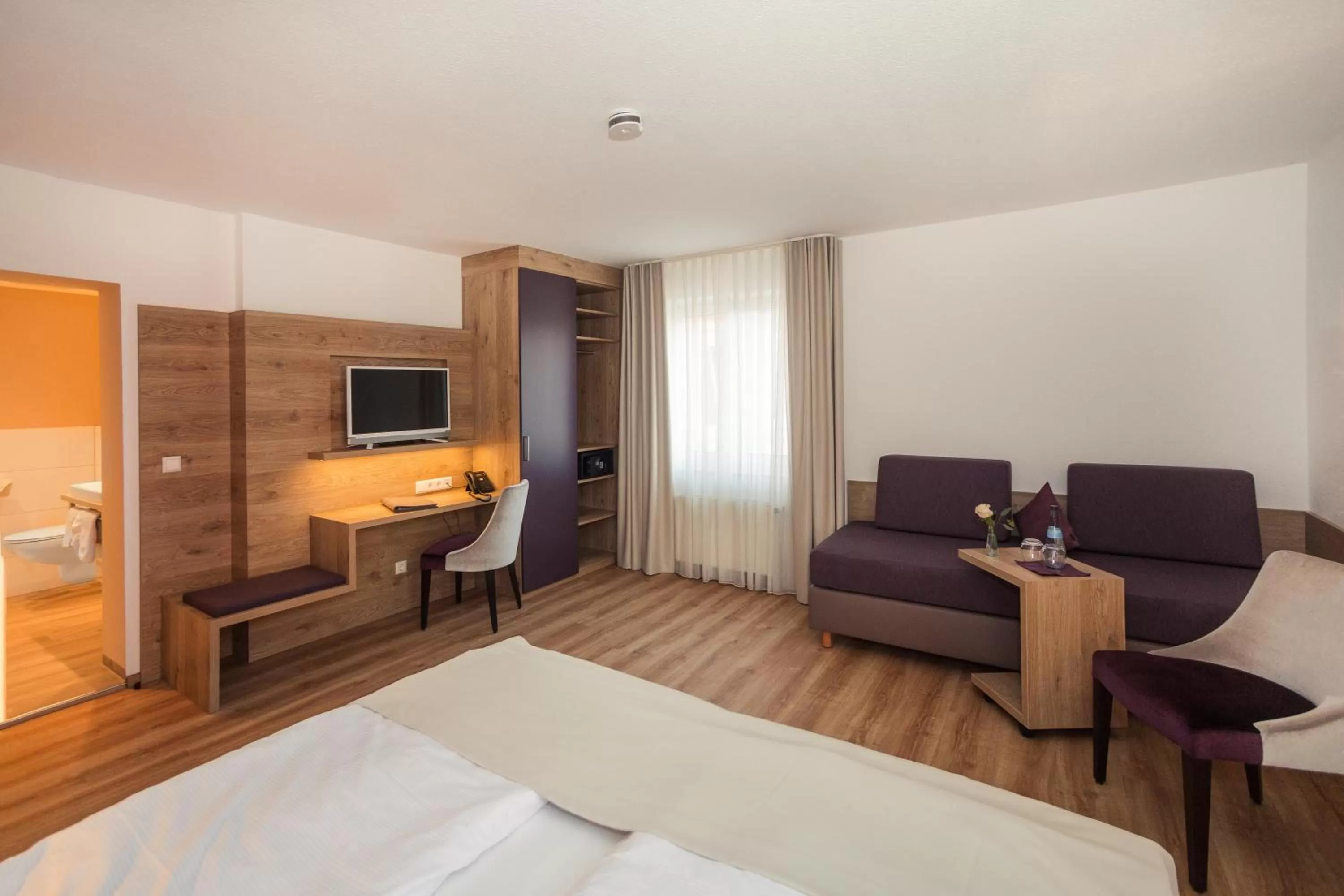 TV and multimedia, Bed in DasSchaffers - MeinWohlfühlhotel