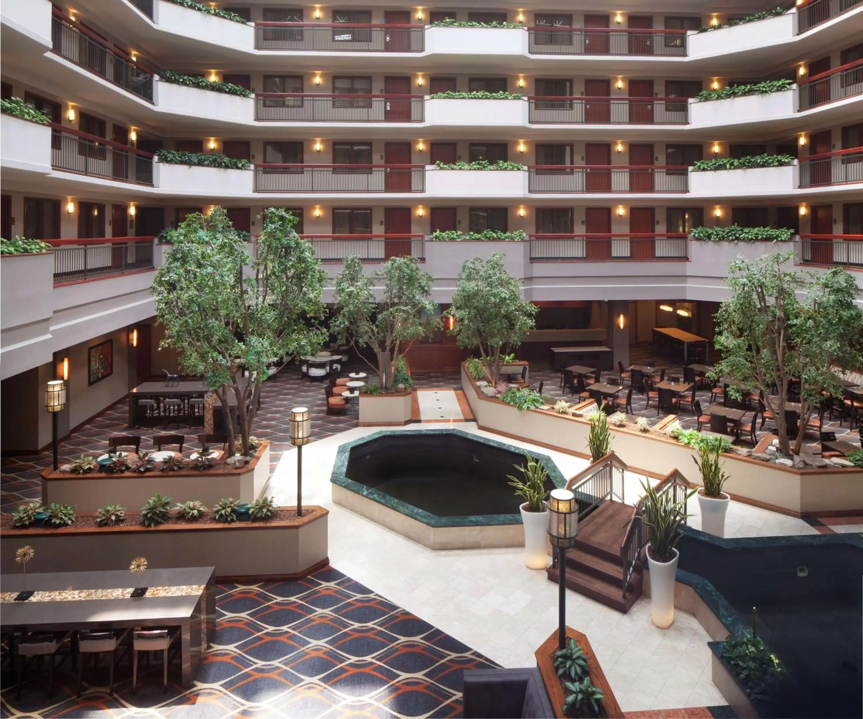 Lobby or reception in Embassy Suites by Hilton Dallas Near the Galleria