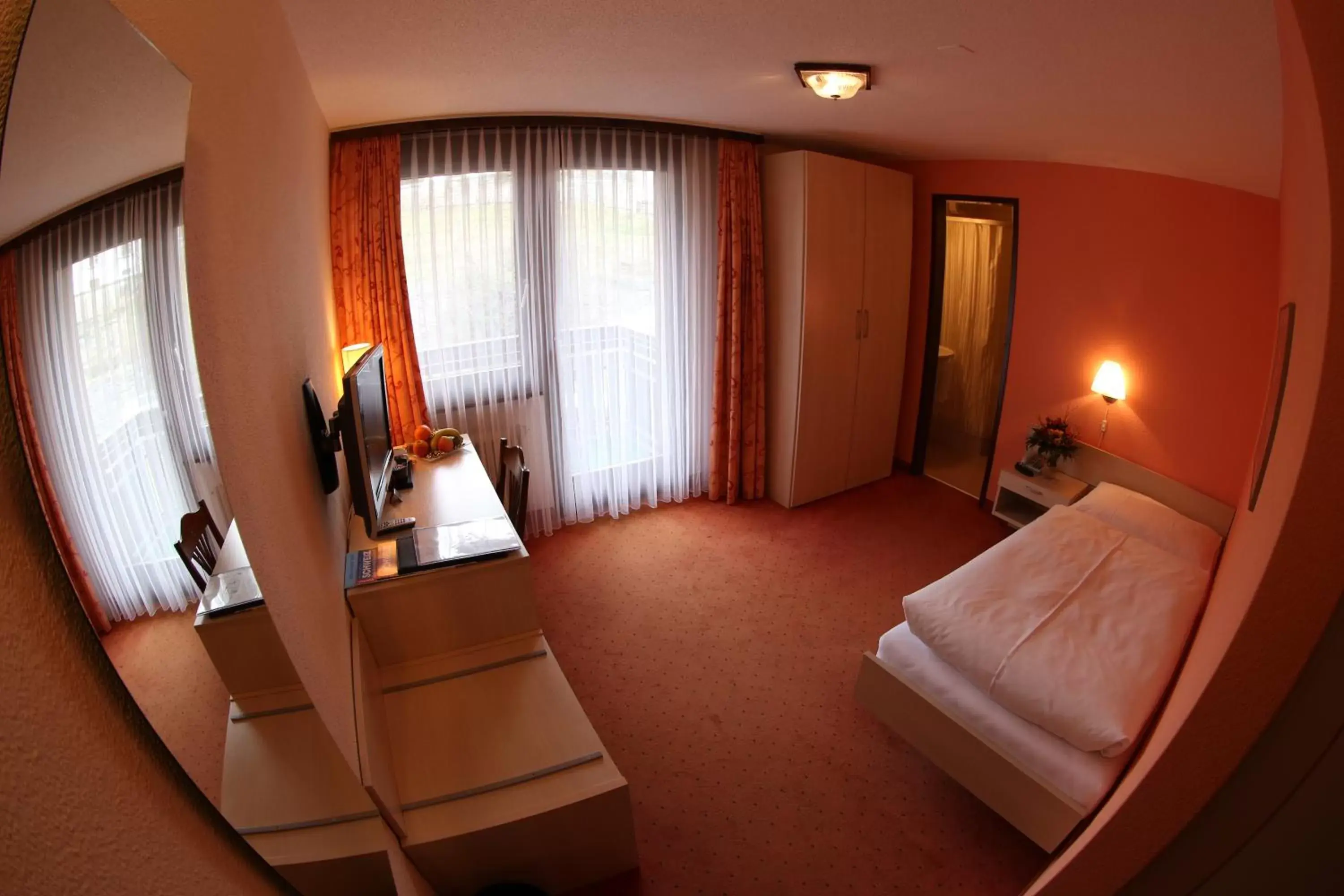 Photo of the whole room in Hotel-Restaurant Seegarten-Marina