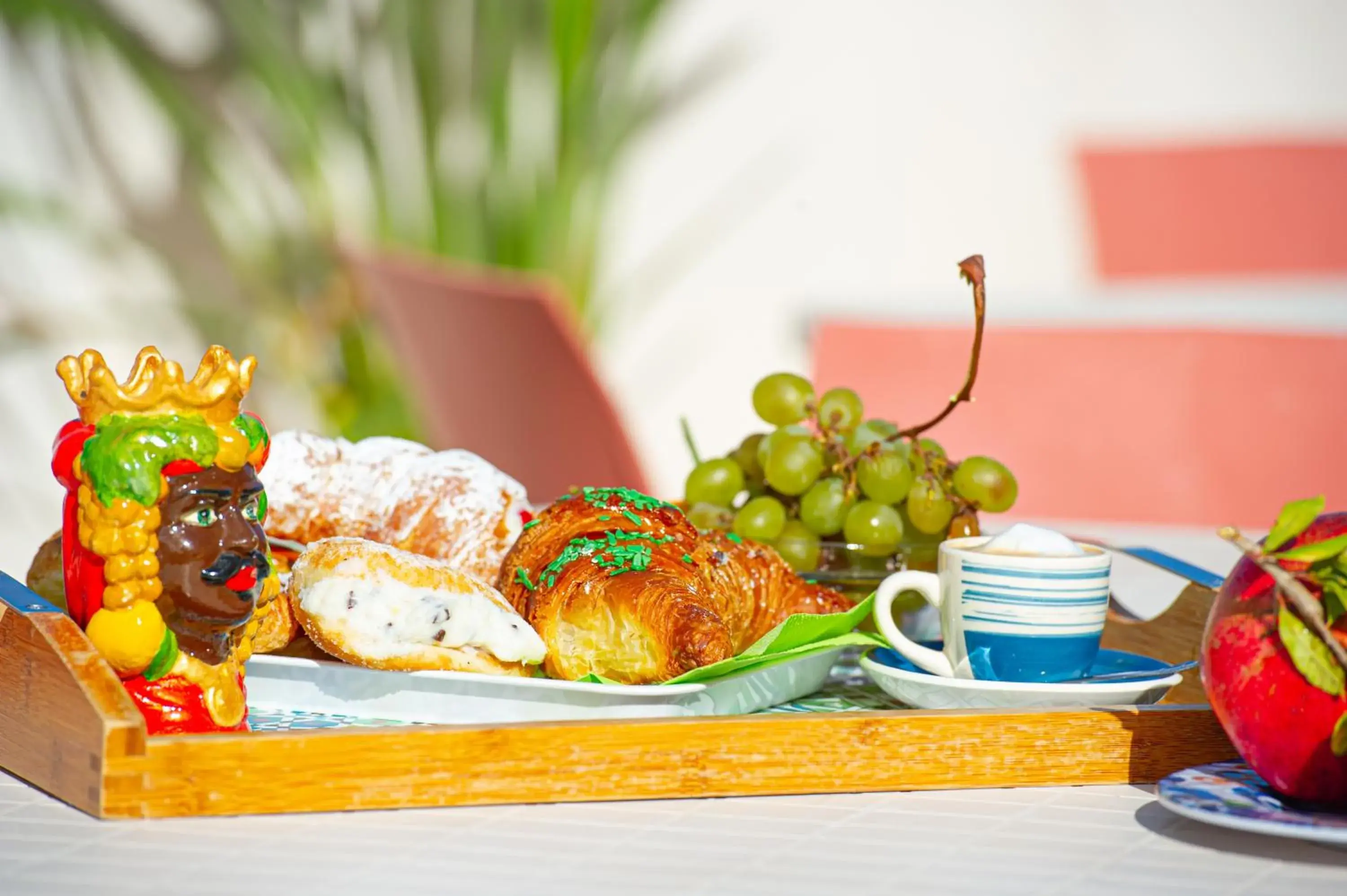 Breakfast in ZIBIBBO SUITES & ROOMS - XIX Palazzo Mauro