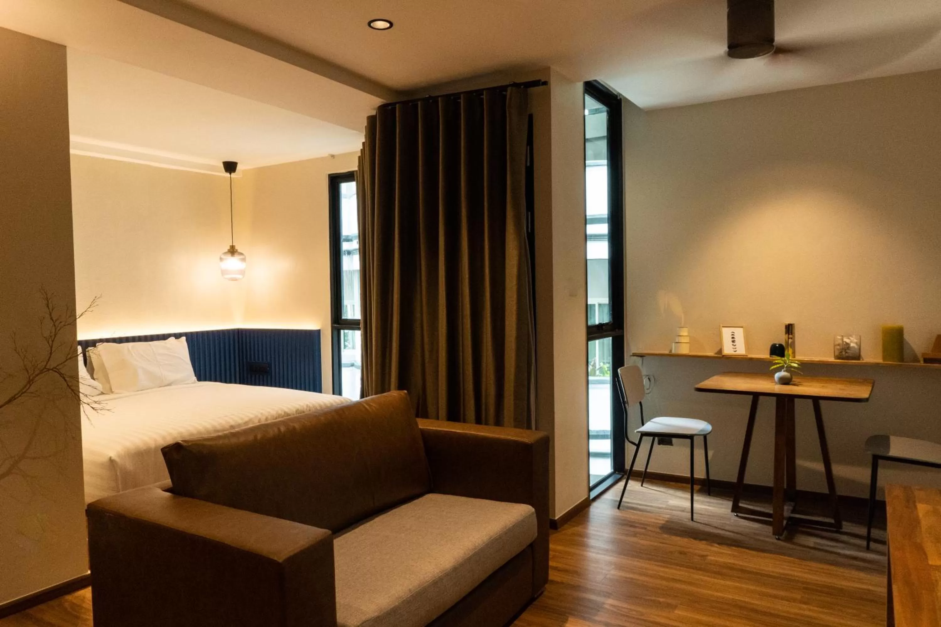 Photo of the whole room, Bed in karaarom hotel