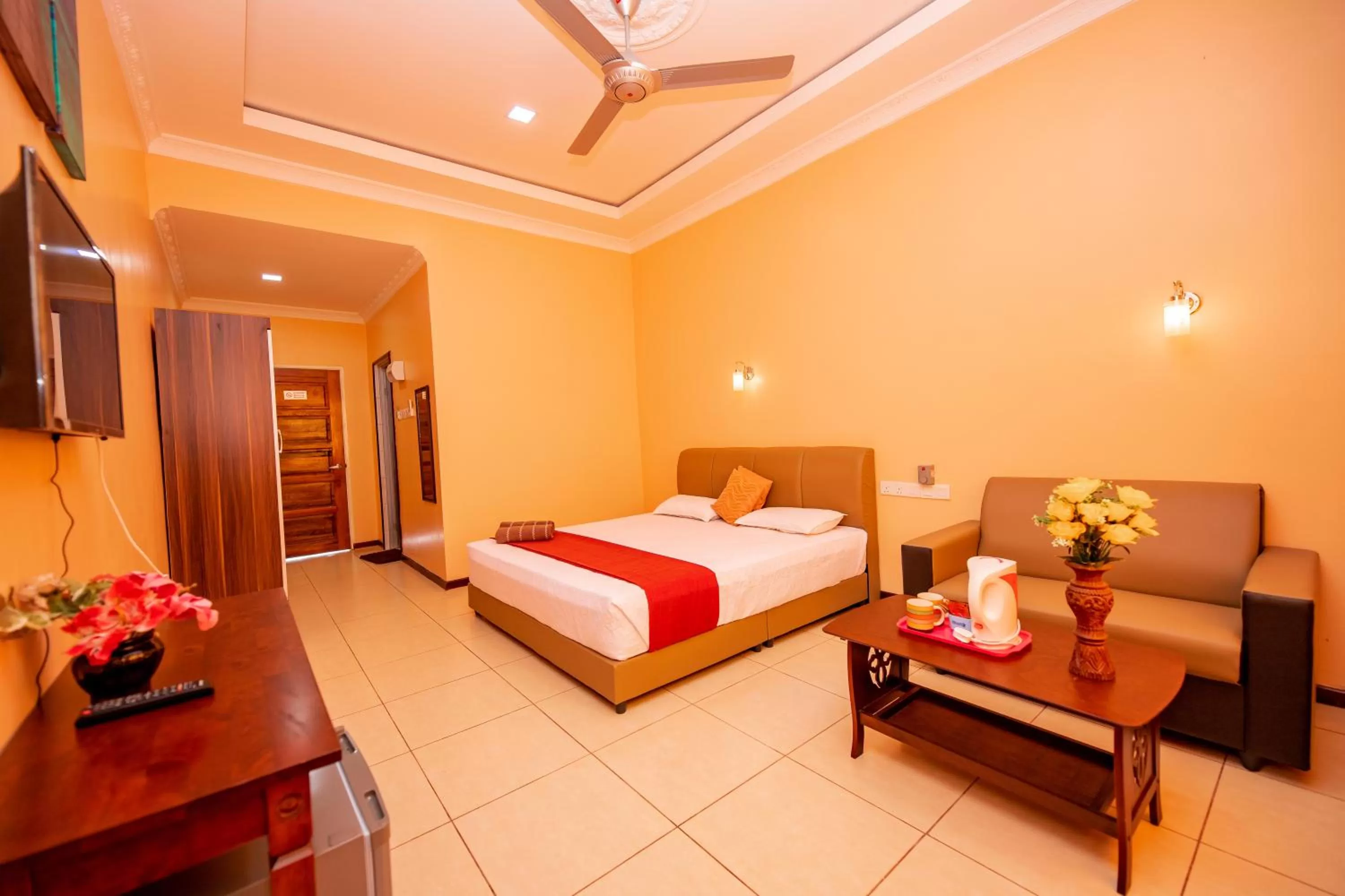 Photo of the whole room, Bed in D’ Village Cottage