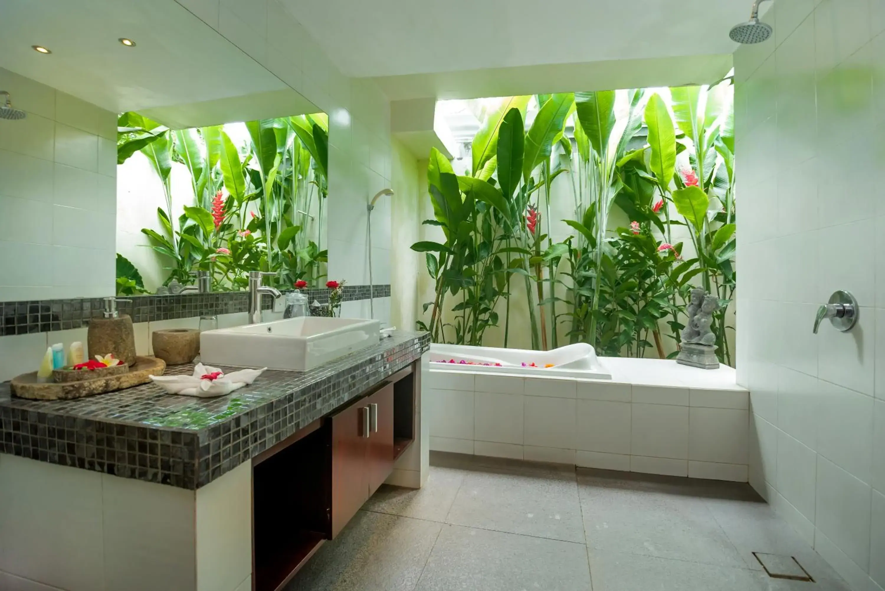 Bathroom in Arama Riverside Villas