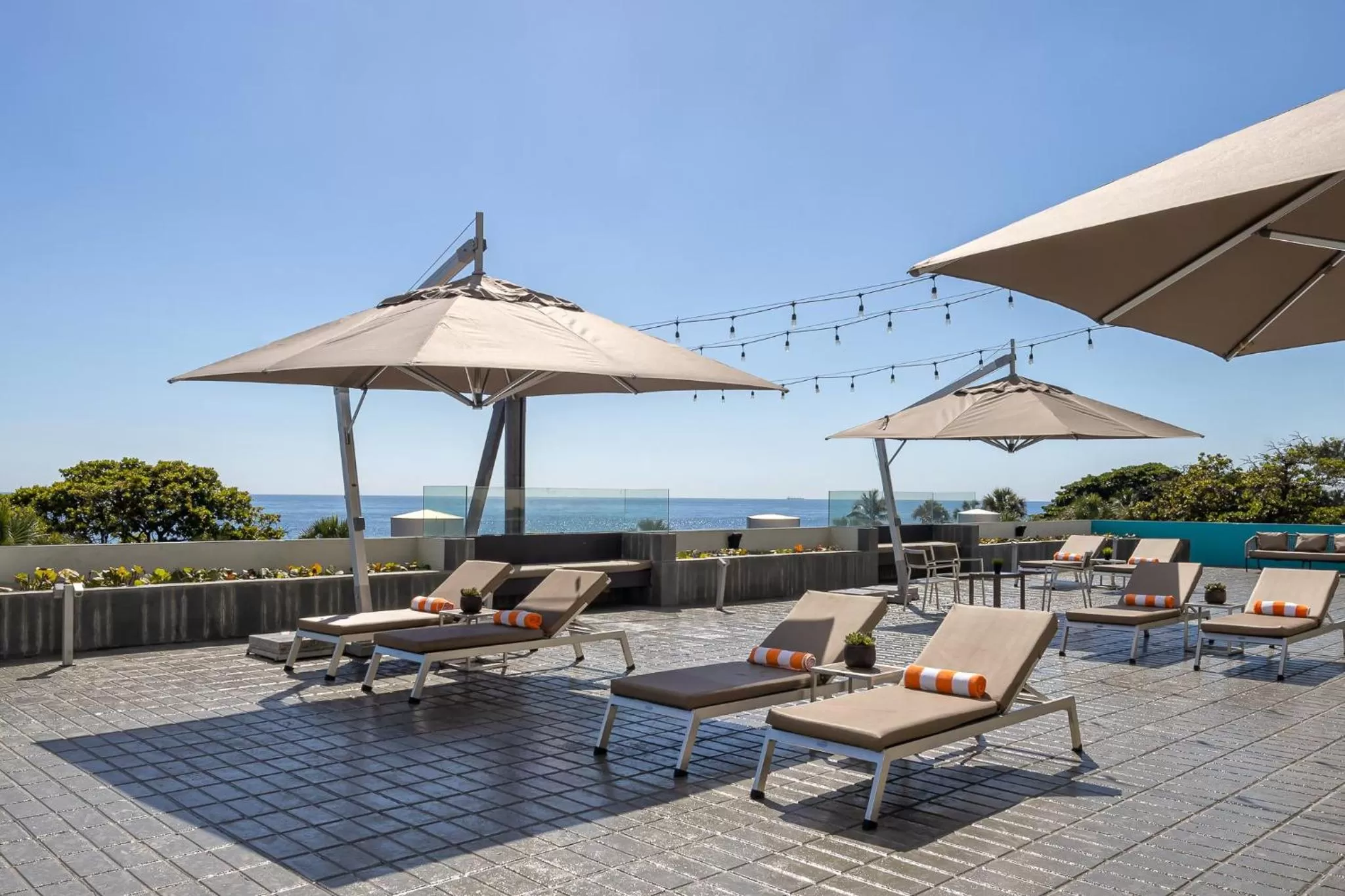 Swimming pool in Crowne Plaza Santo Domingo by IHG