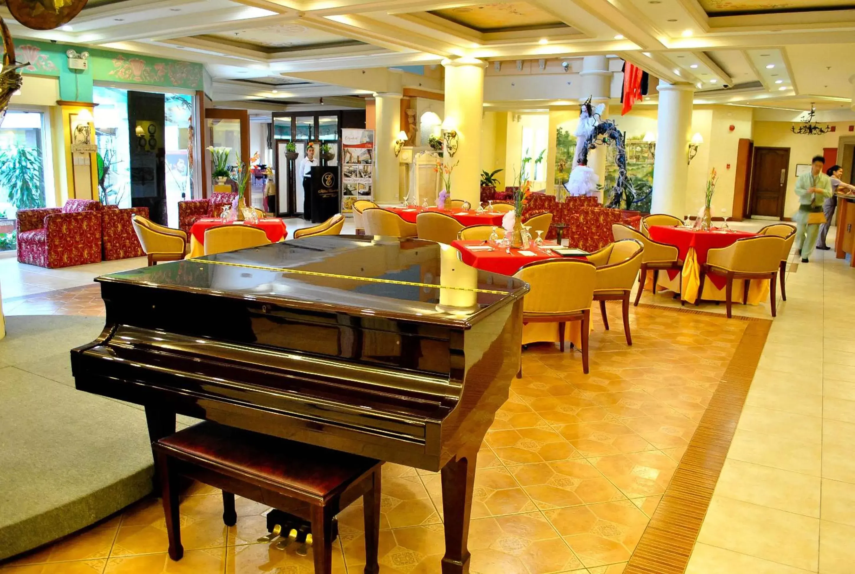 Restaurant/places to eat in Hotel Elizabeth - Baguio