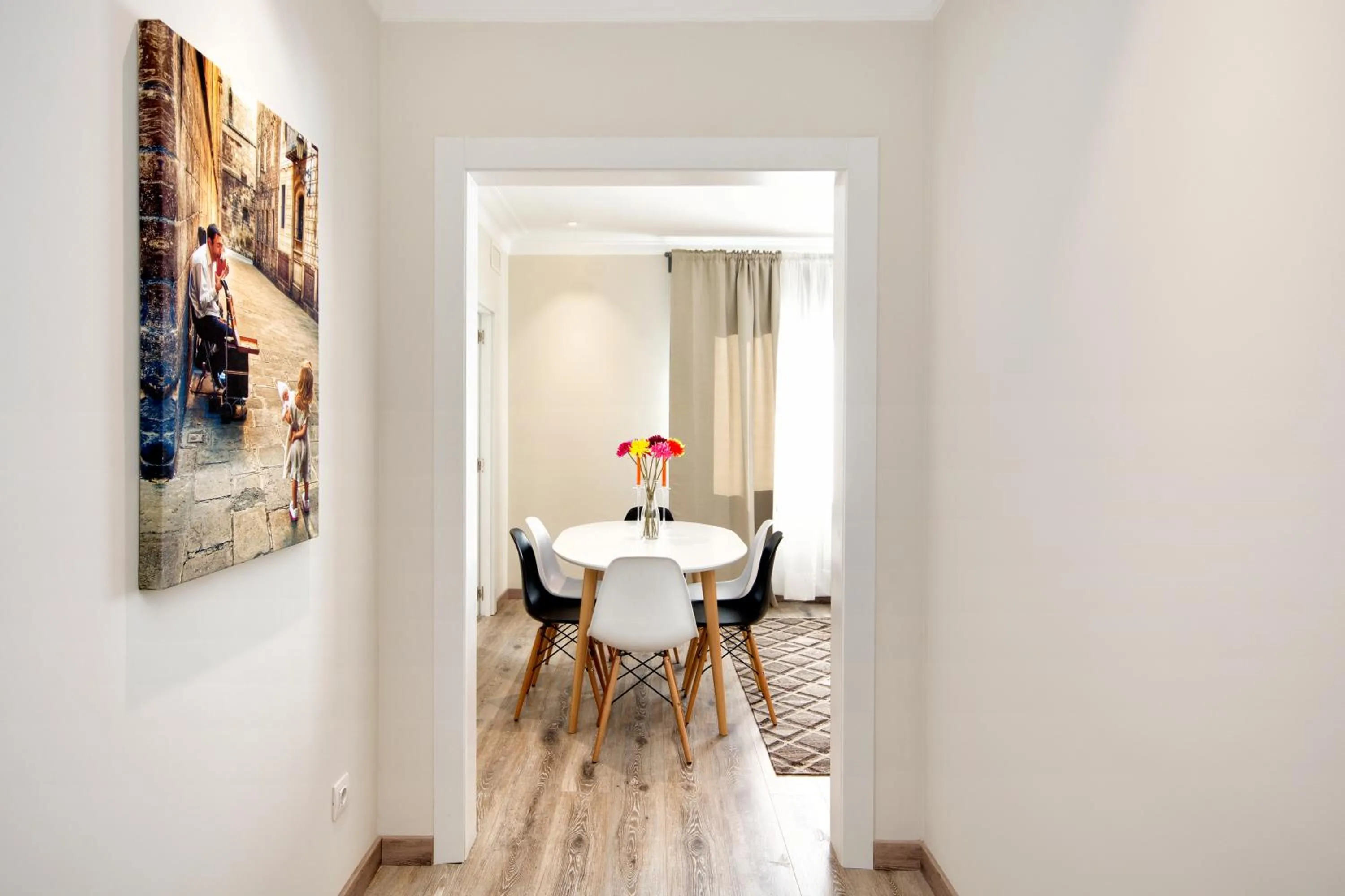 TV and multimedia in Eixample Building Apartments by Mercedes Heritage