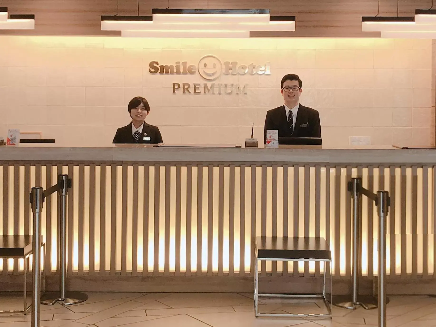 Lobby or reception in Smile Hotel Premium Osaka Hommachi