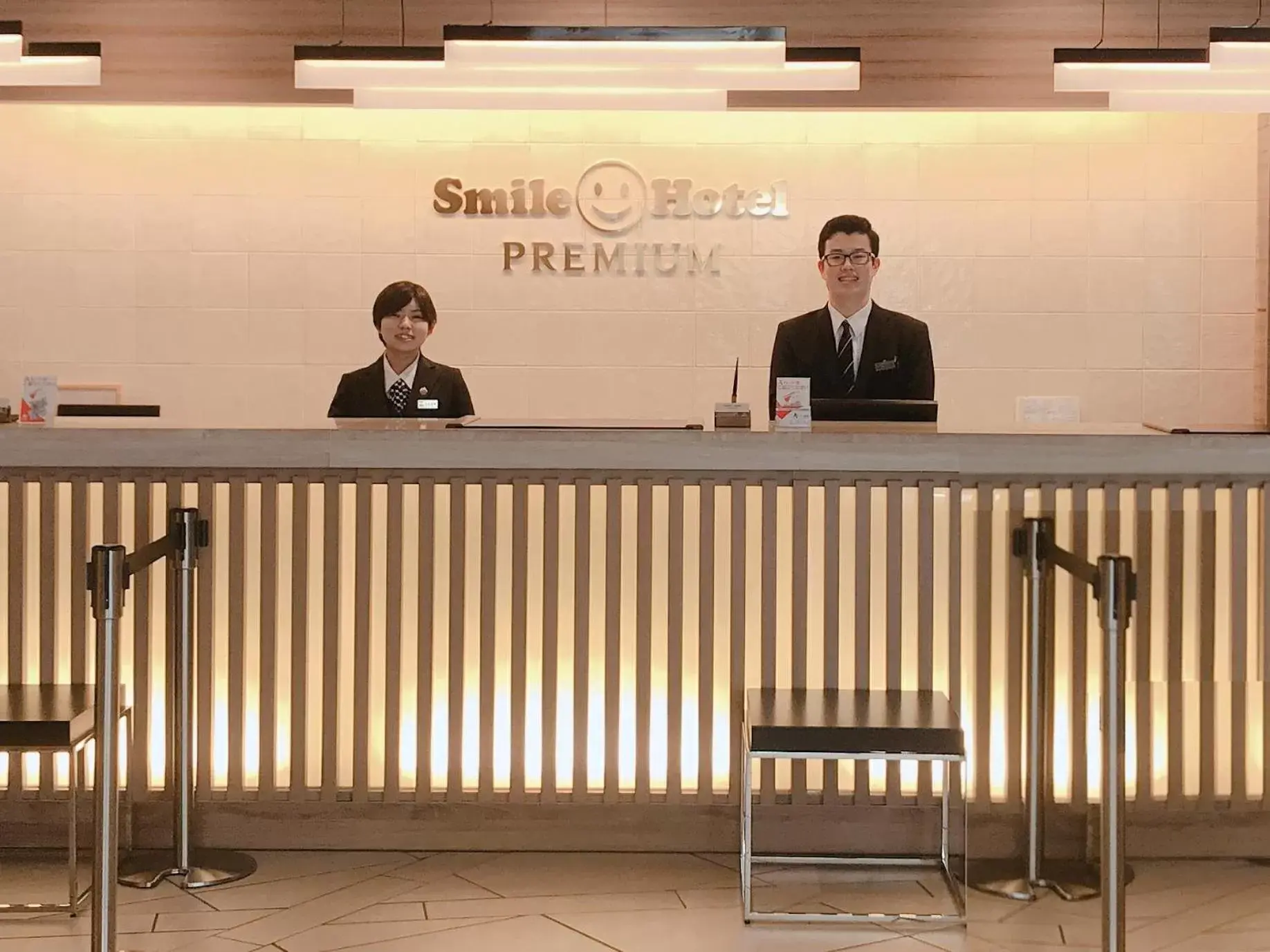 Lobby or reception in Smile Hotel Premium Osaka Hommachi Lobby or reception in Smile Hotel Premium Osaka Hommachi