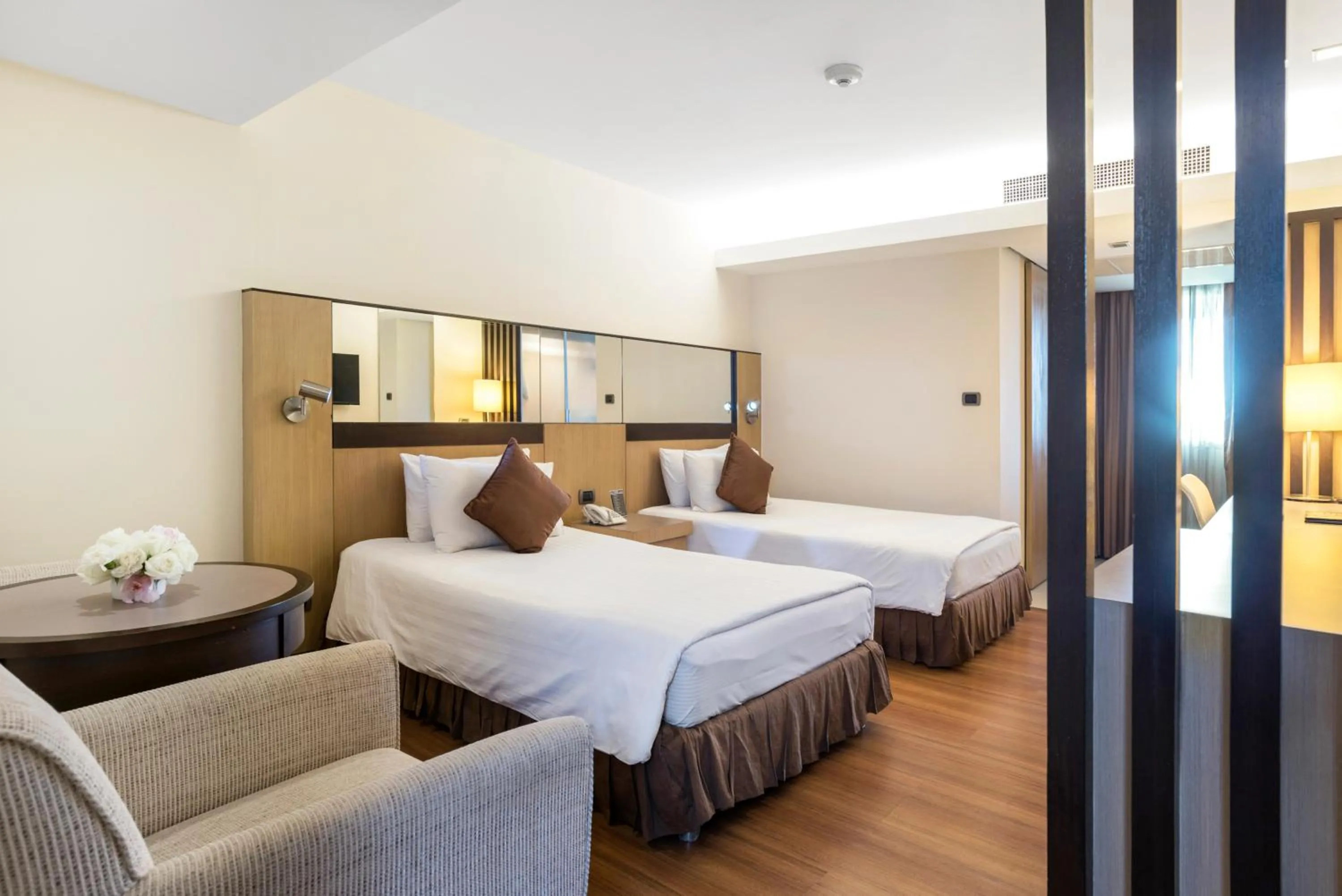 Super Deluxe Twin Room in SC Park Hotel