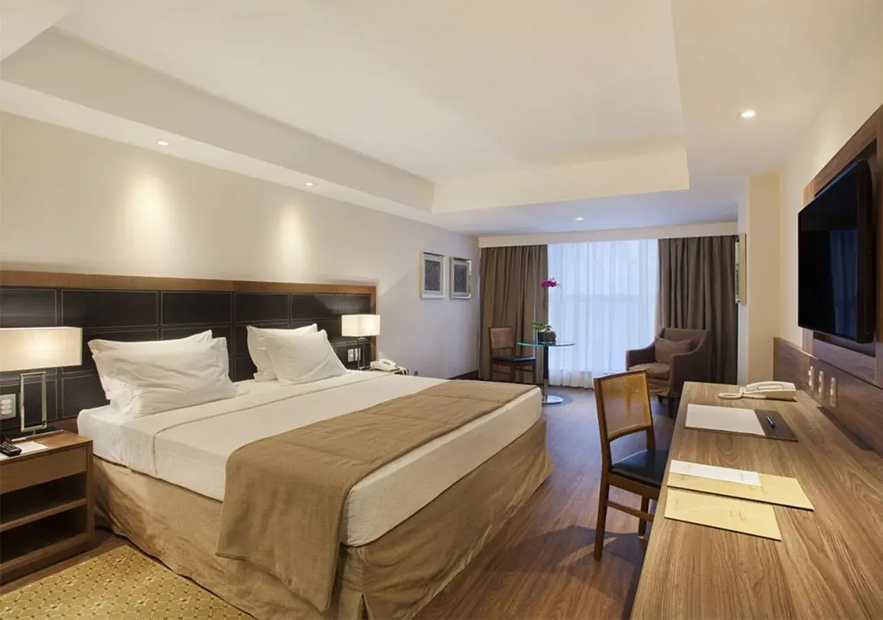 Bed in Windsor Oceanico Hotel