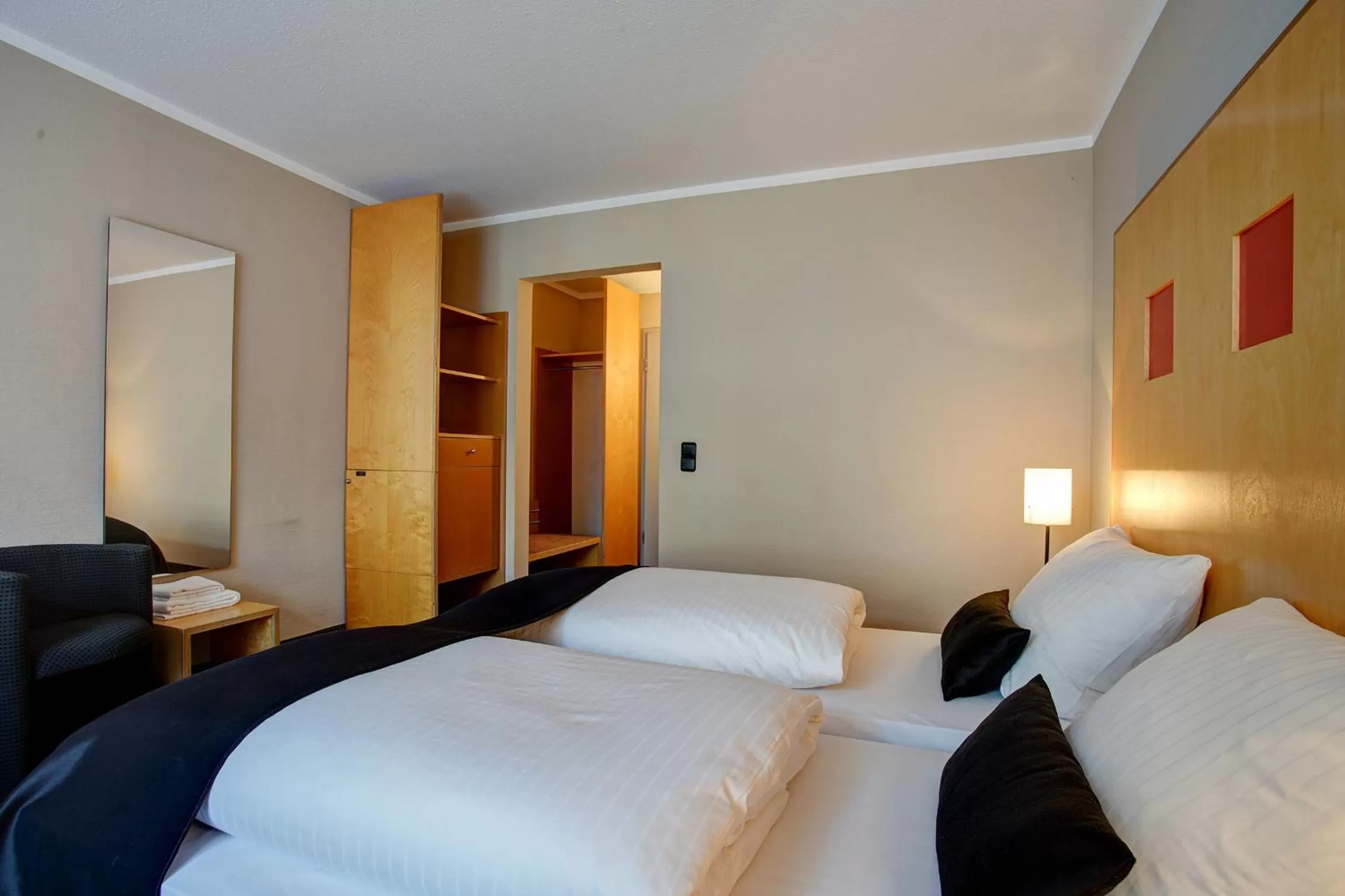 Photo of the whole room, Bed in Centro Hotel Nürnberg City, Trademark Collection by Wyndham