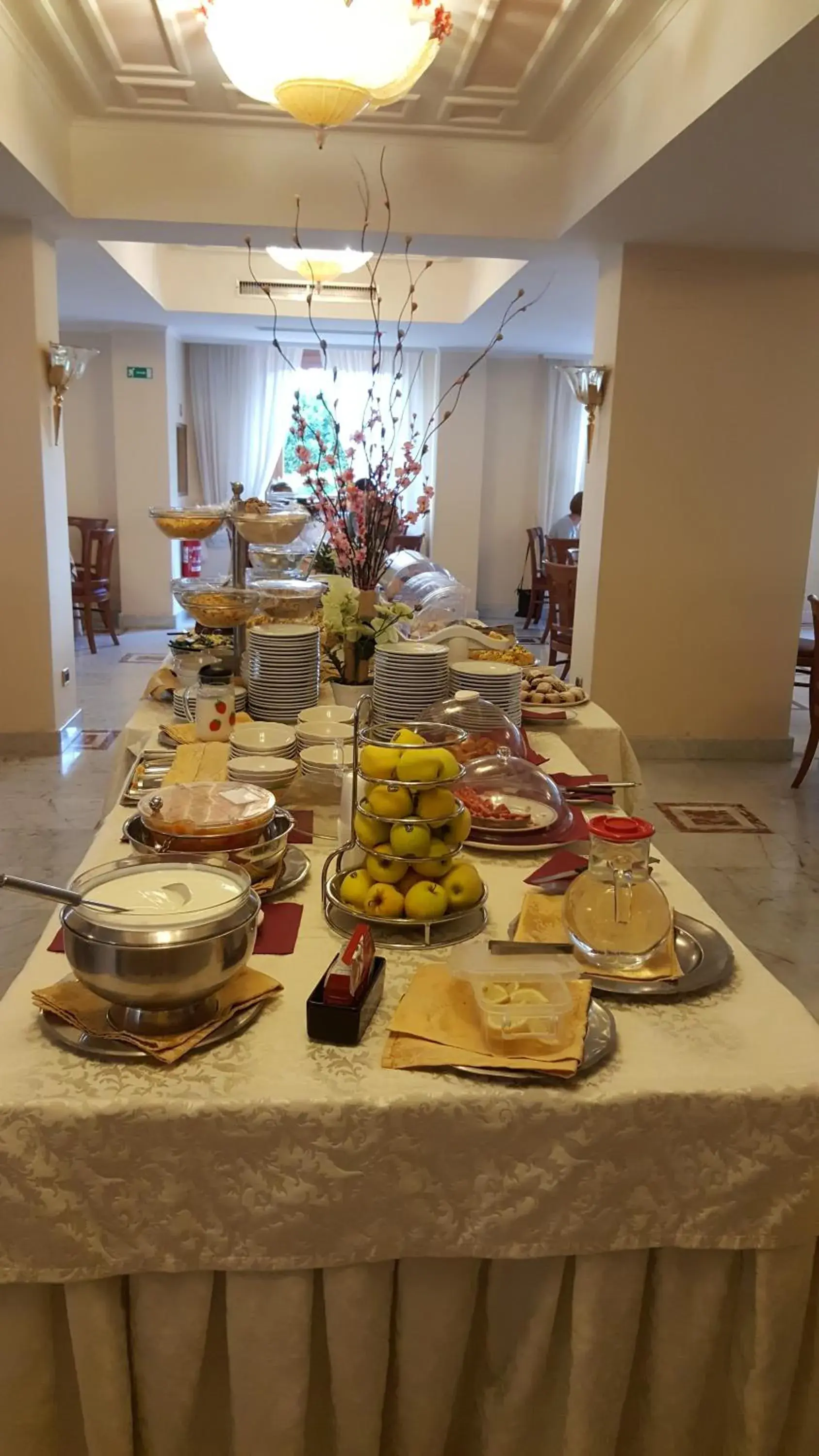 Buffet breakfast, Food in Hotel Villa Igea