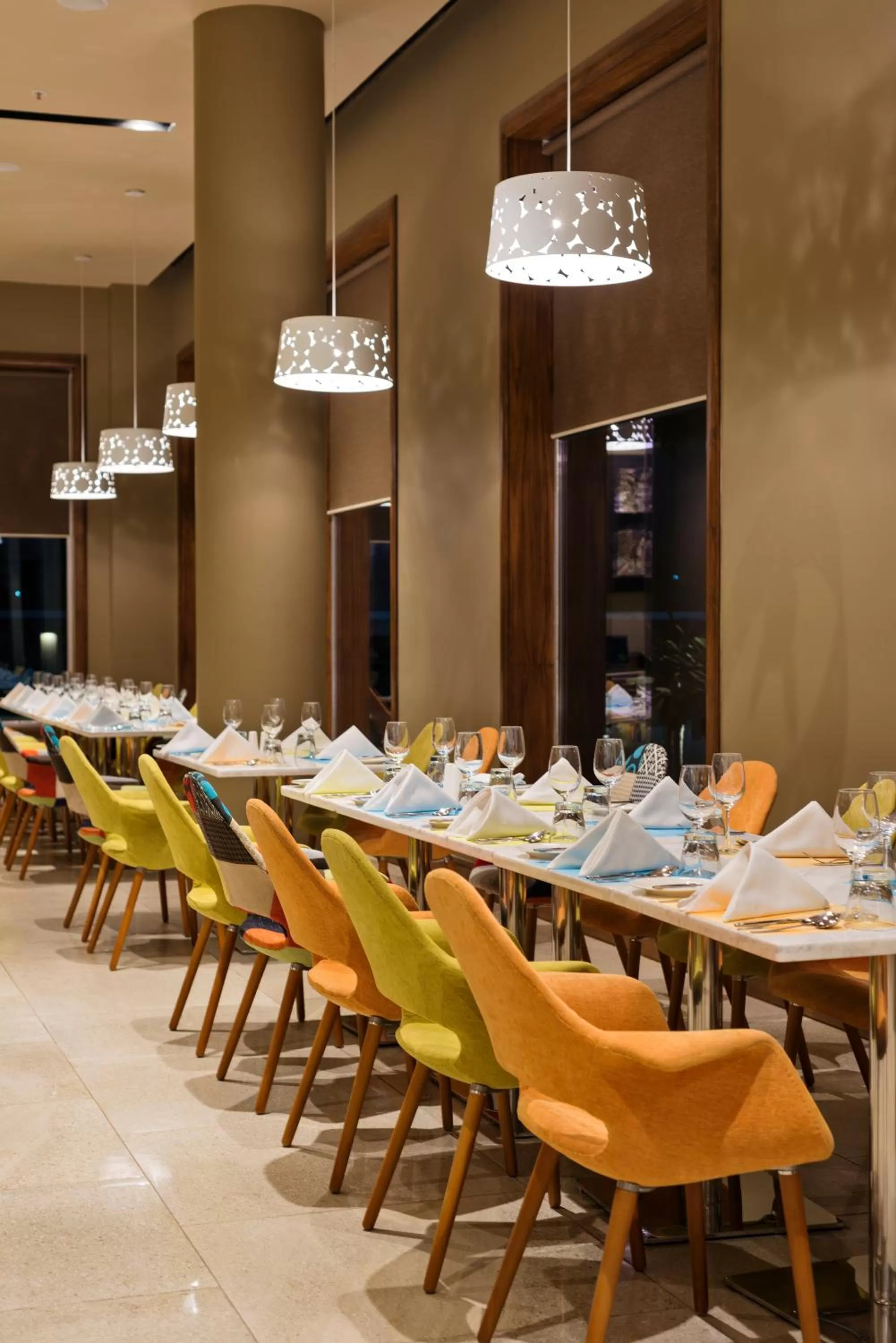 Restaurant/Places to Eat in Jakson Inns