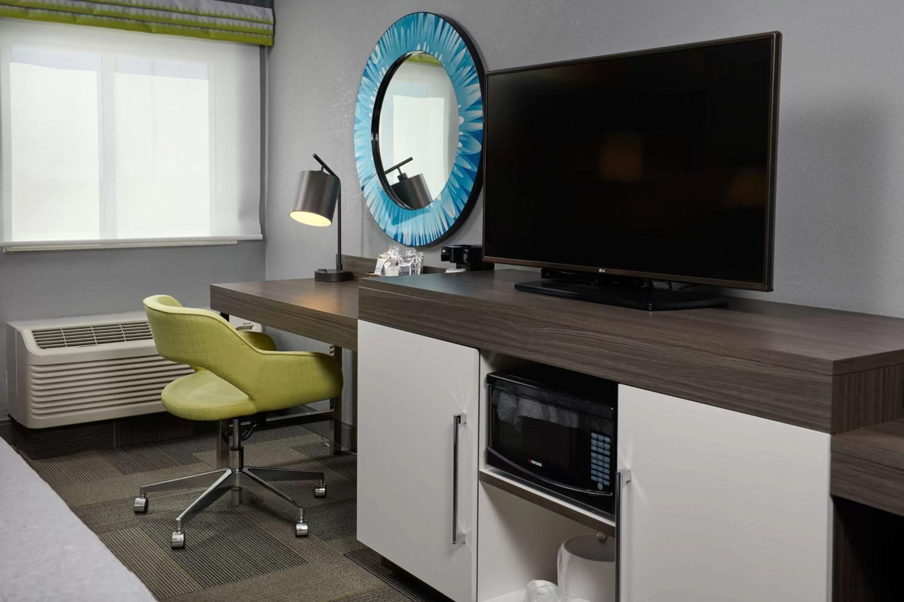 Bedroom in Hampton Inn Alamogordo