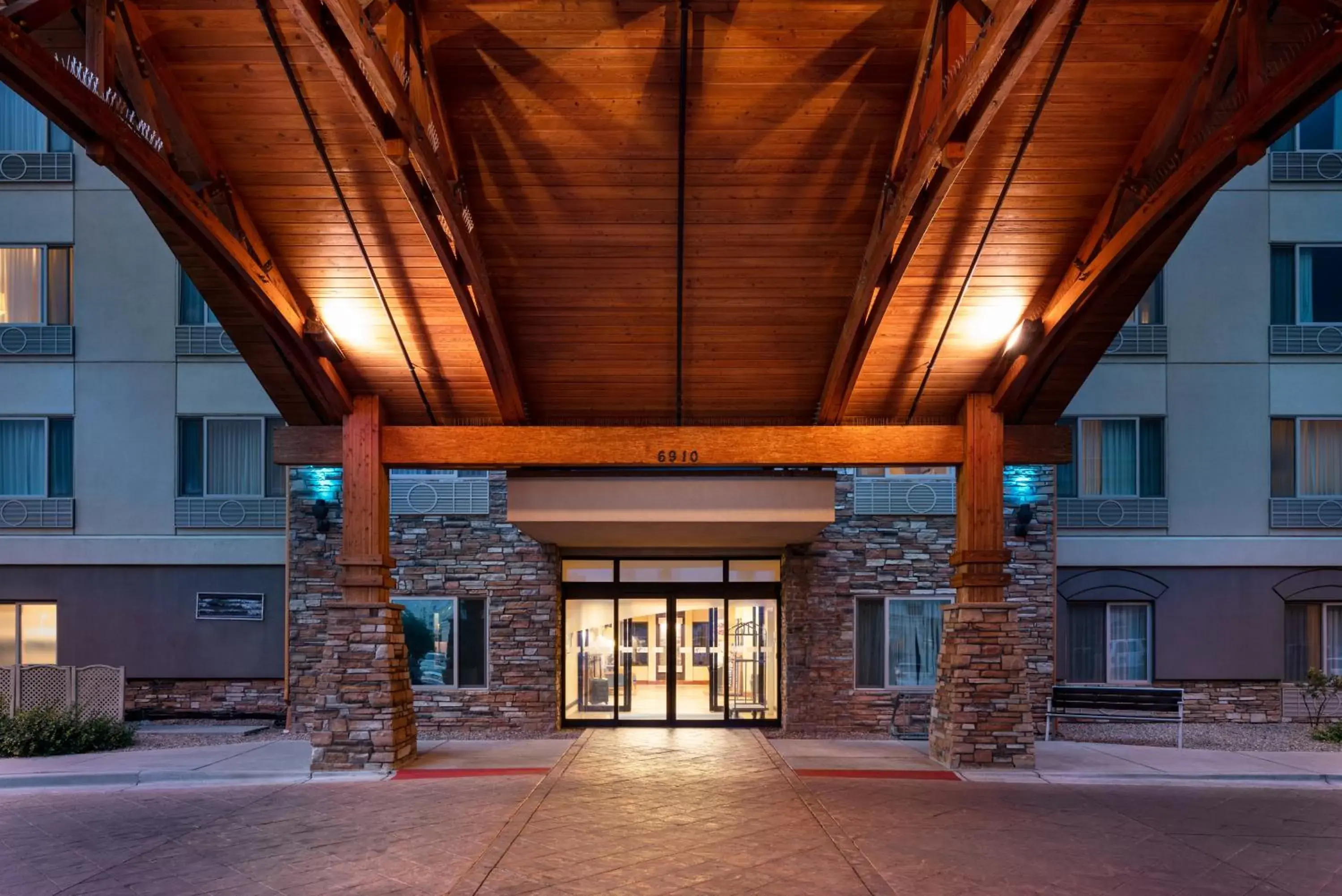 Property building in Holiday Inn Express & Suites Denver Airport by IHG Property building in Holiday Inn Express & Suites Denver Airport by IHG