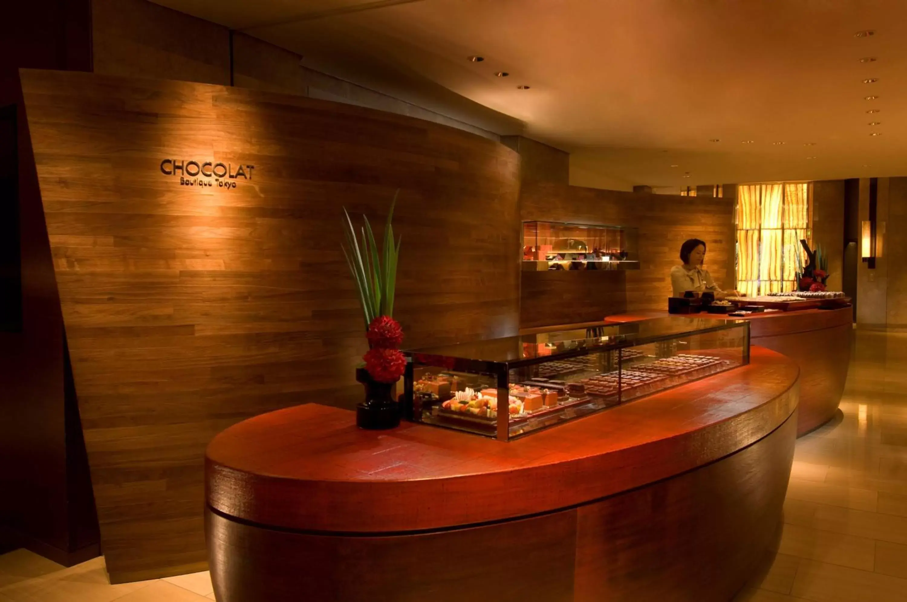 Dining area, Lobby/Reception in Hilton Tokyo Hotel