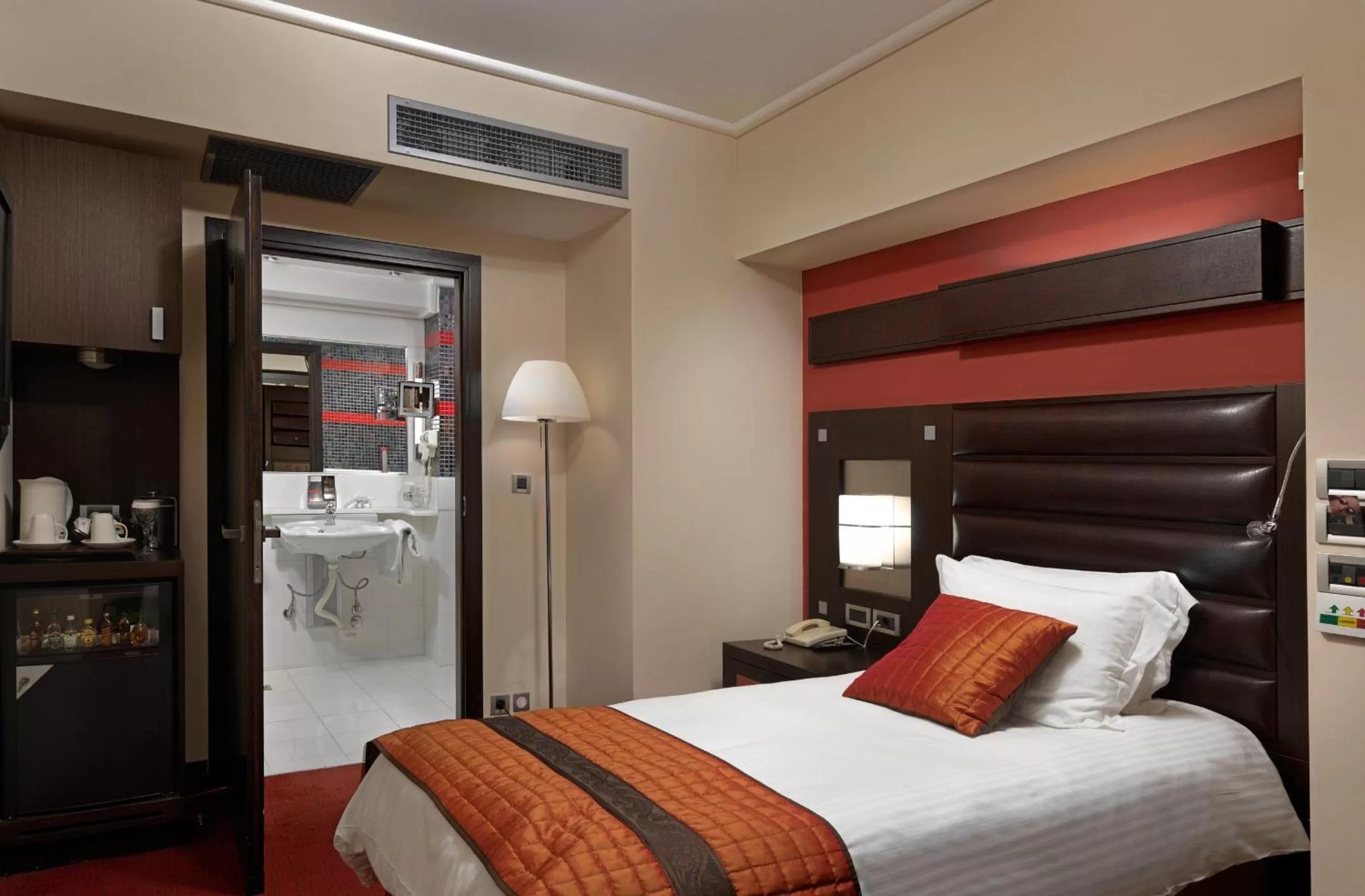Photo of the whole room, Bed in Crowne Plaza Athens City Centre by IHG