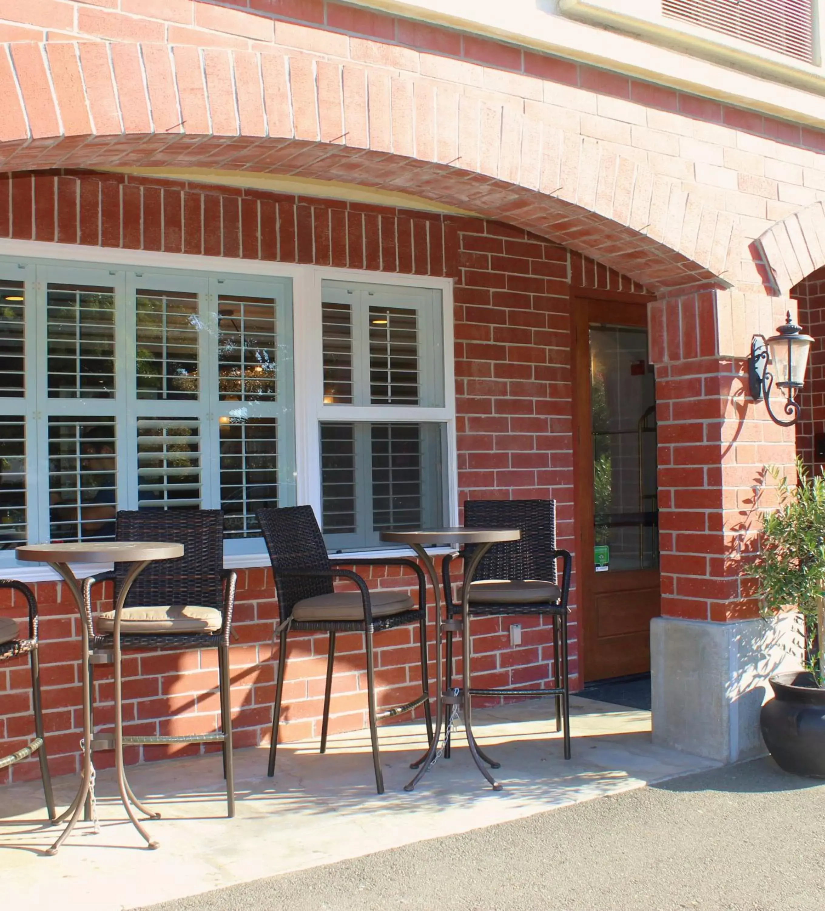 Patio in Bel Abri Napa Valley Inn