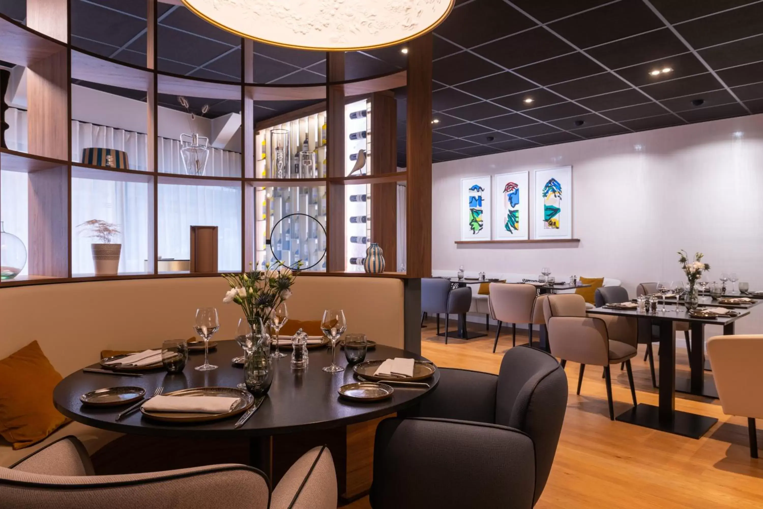 Restaurant/places to eat in L'Amirauté Brest Restaurant/places to eat in L'Amirauté Brest