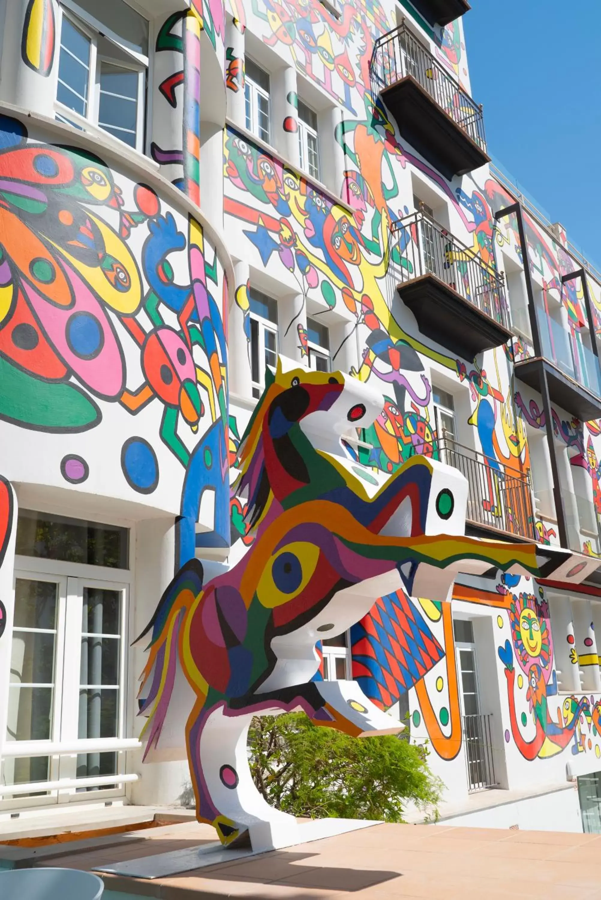 Property building in Hotel Artmadams Property building in Hotel Artmadams