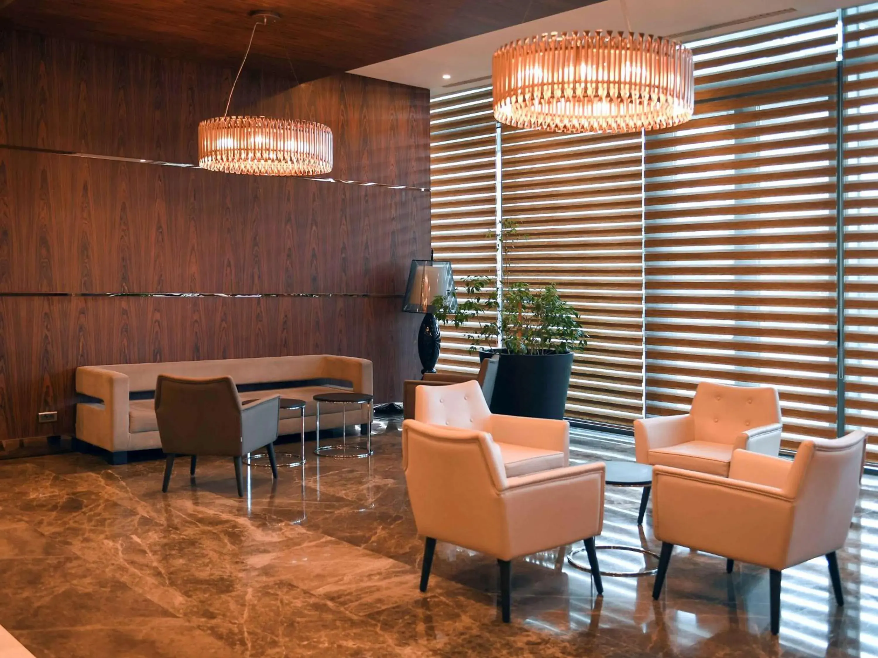 Property building, Seating Area in Mercure Istanbul West Hotel & Convention Center
