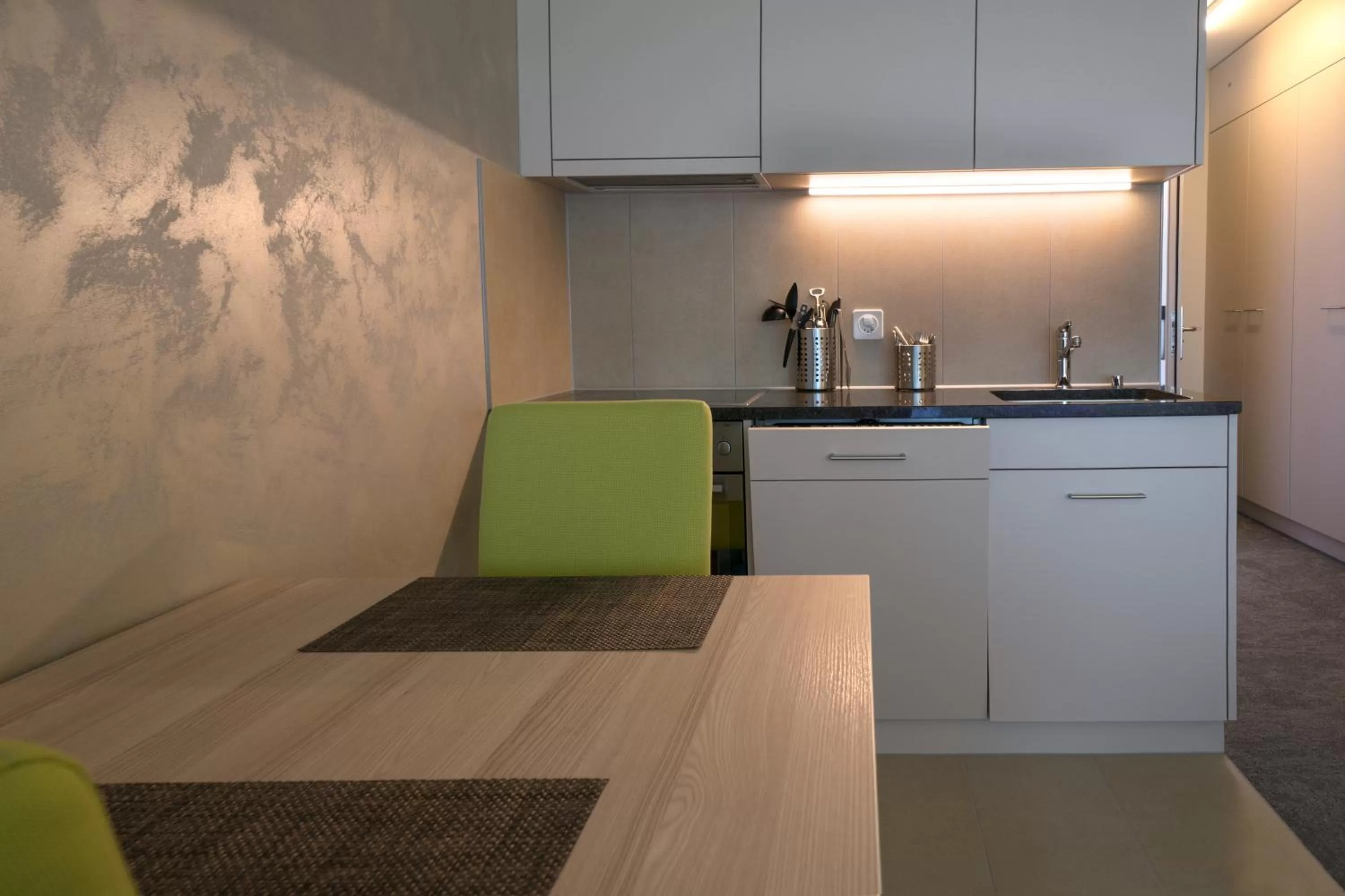 Kitchen or kitchenette in wohnMOTEL - Hinterforst