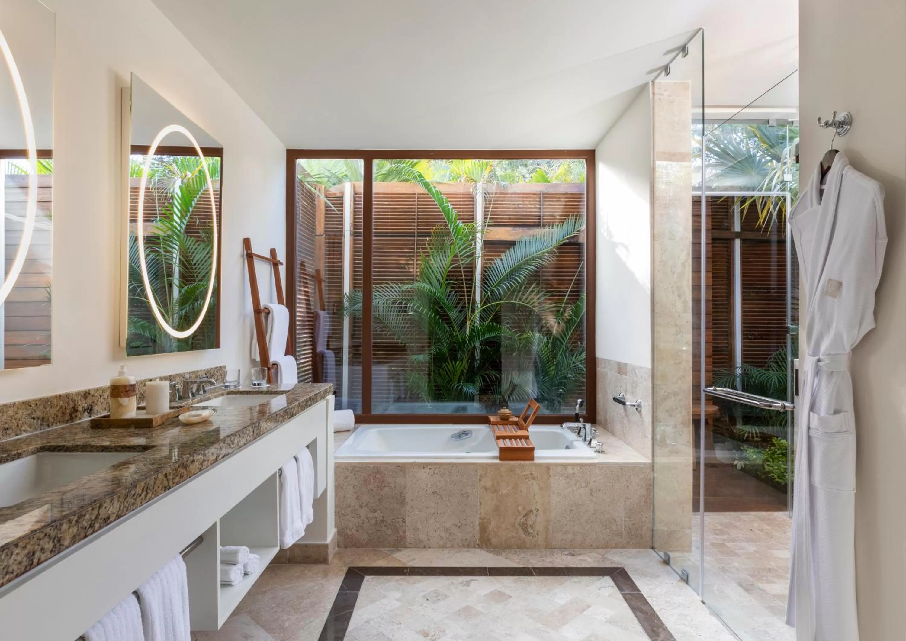 Bathroom in Fairmont Mayakoba Riviera Maya - All Inclusive
