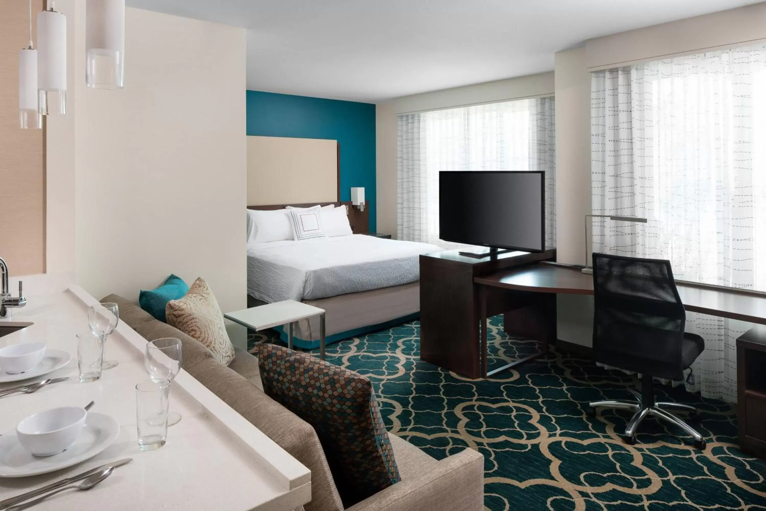 Photo of the whole room in Residence Inn by Marriott Los Angeles Pasadena/Old Town