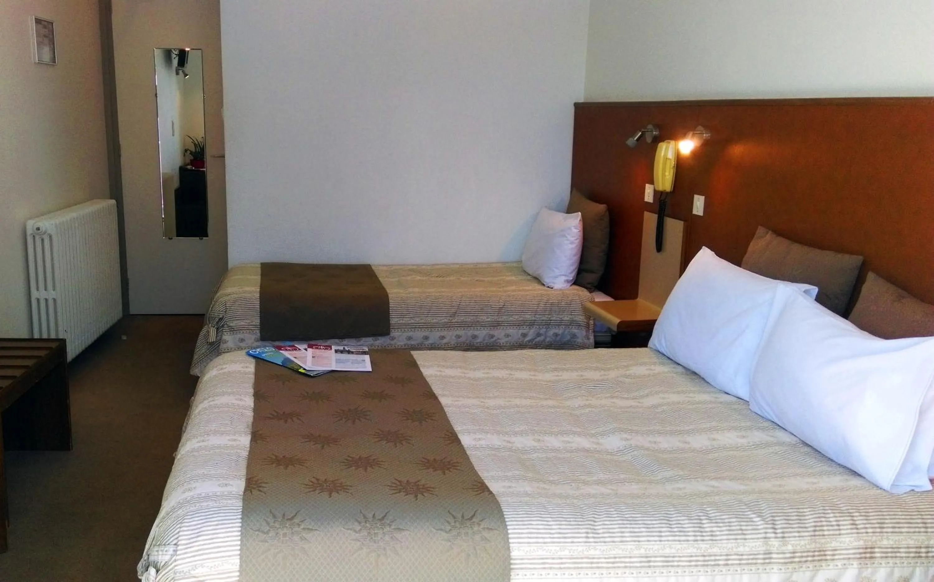 Photo of the whole room, Bed in Adonis Lourdes - Notre Dame de la Sarte